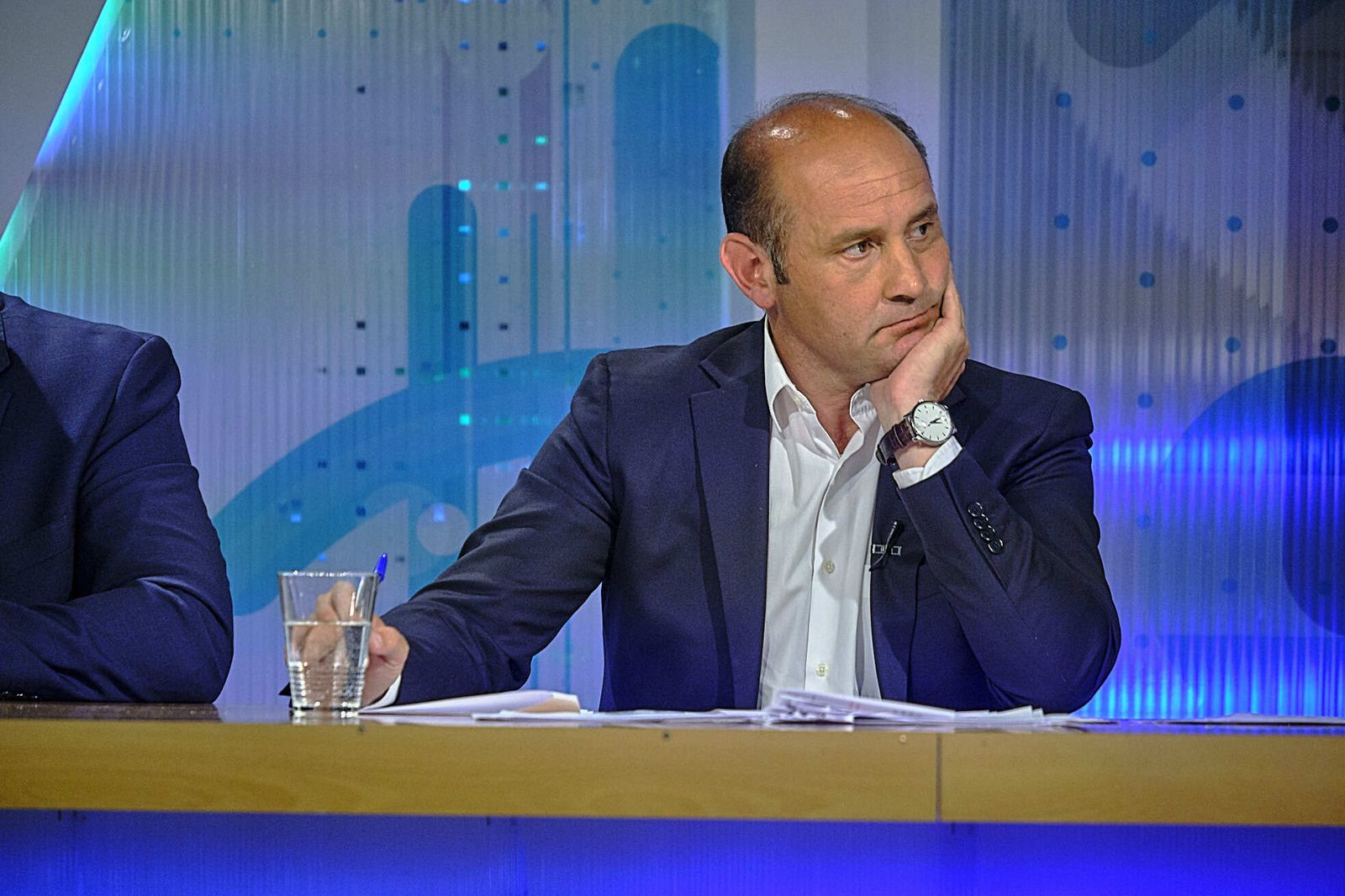 Los gestos de los candidatos durante el debate de las municipales en Onda Cádiz.