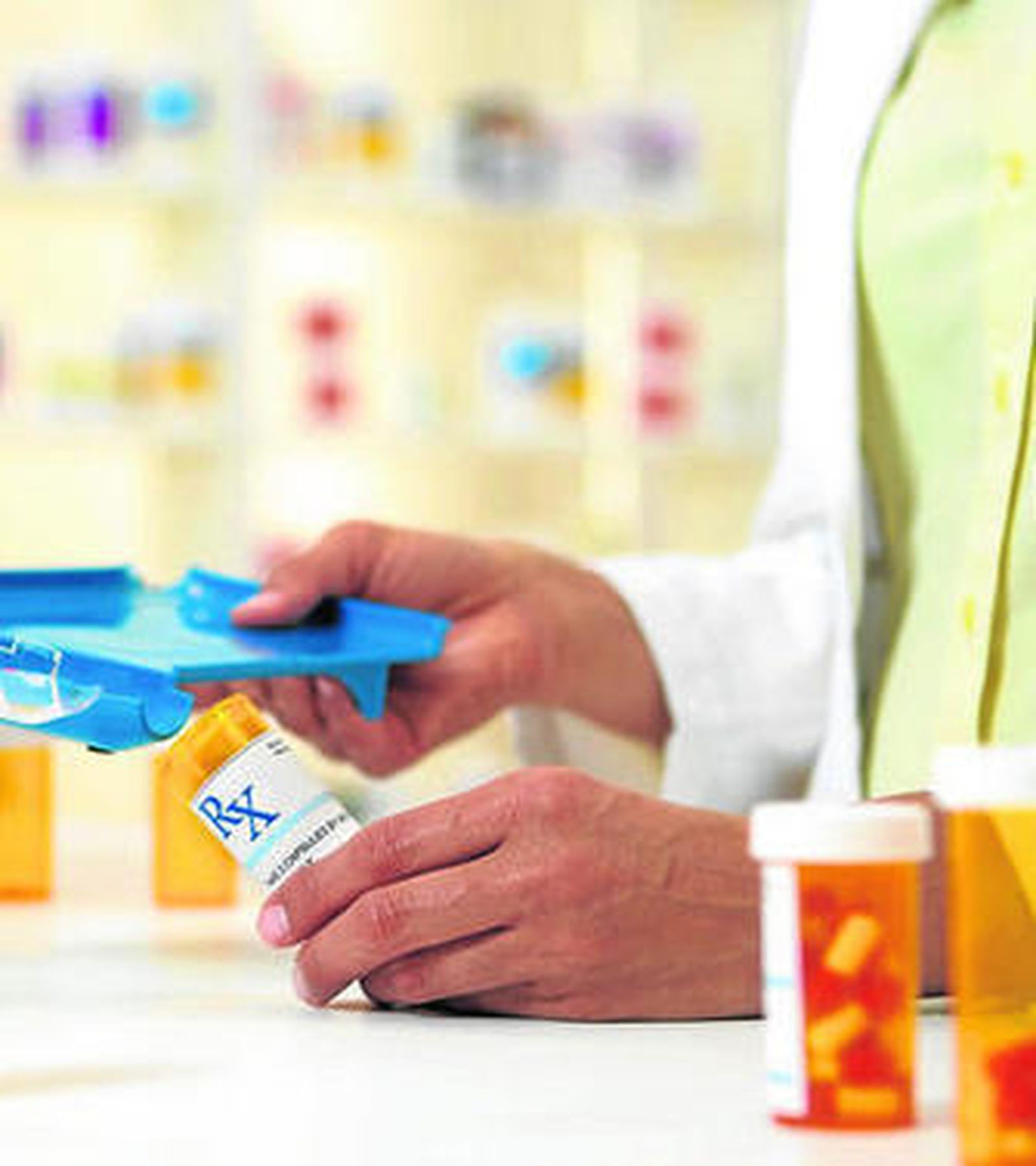 La búsqueda de nuevos antibióticos es una prioridad en investigación.