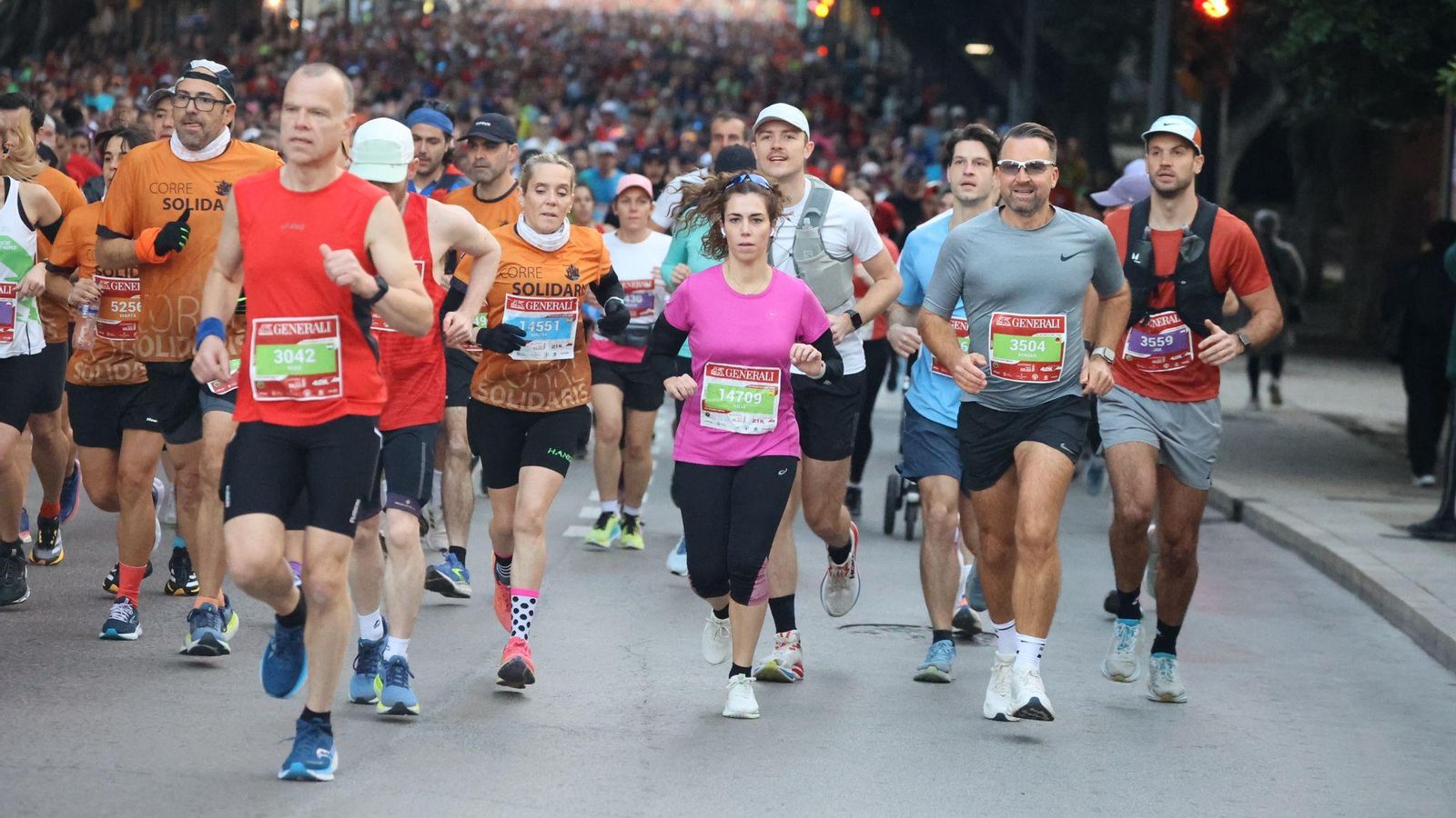 Las mejores fotos de la Maratón de Málaga 2024