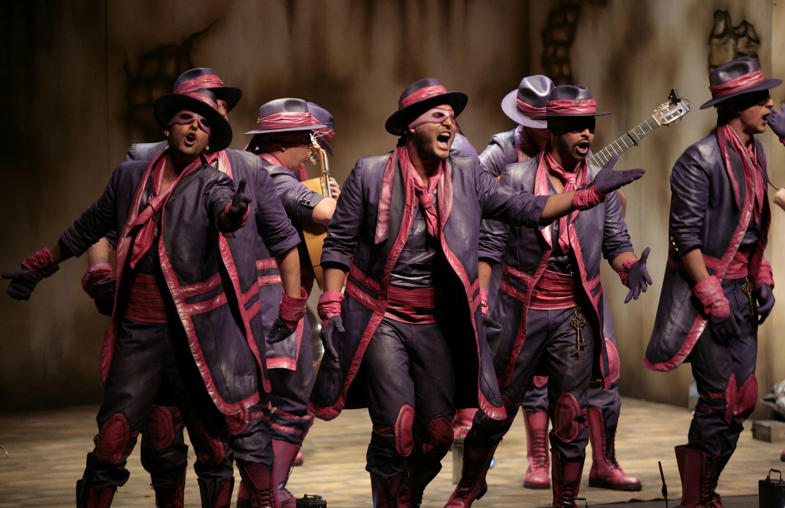 Comparsa 'Los ladrones' de Juan Carlos Aragón