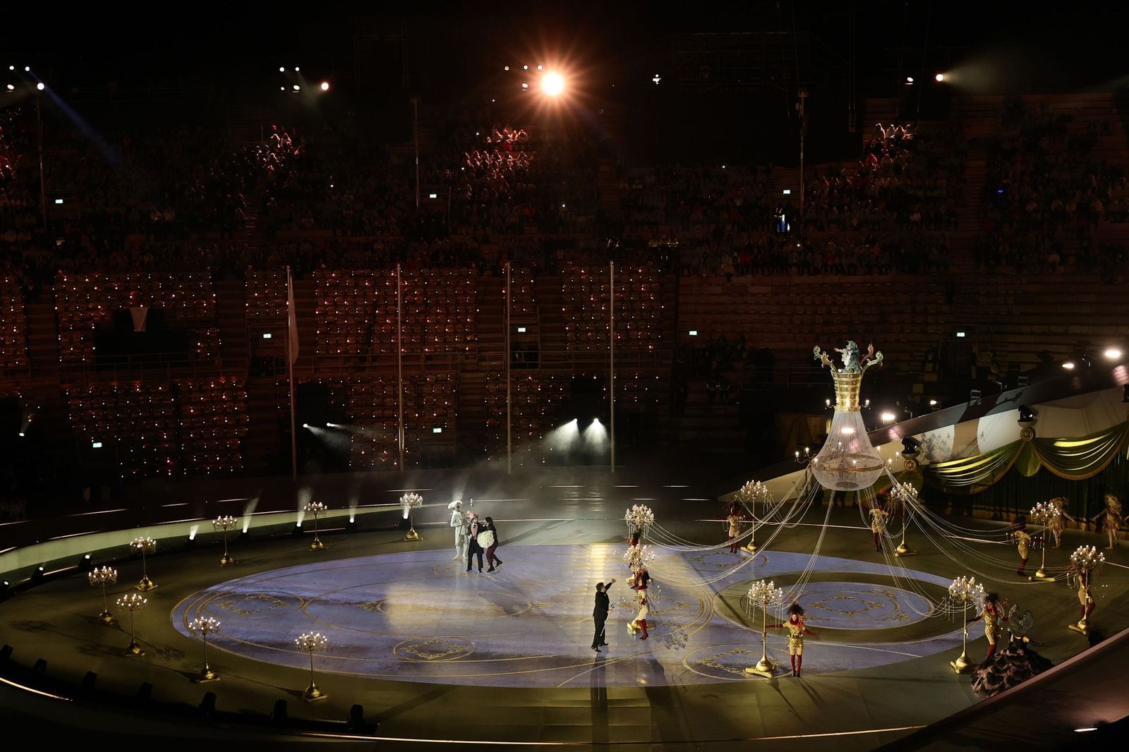 Las mejores fotos de los Juegos Olímpicos de invierno Milán Cortina d'Ampezzo 2026 | Ceremonia de clausura y jornada 17 y última