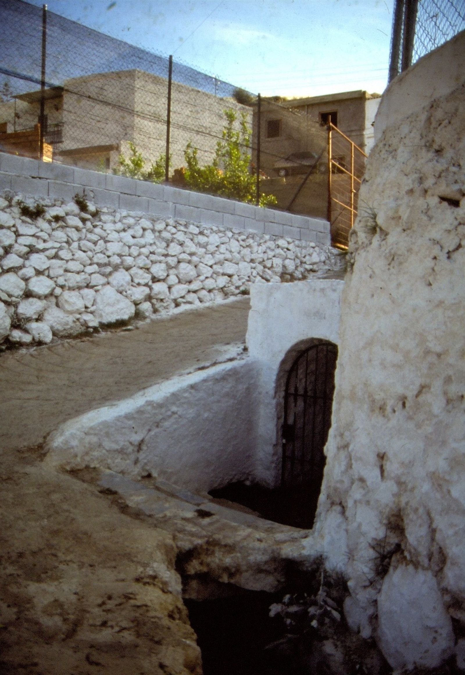 El beneficiado de Berja Juan Oliver reclama la potibilidad del agua en 1624