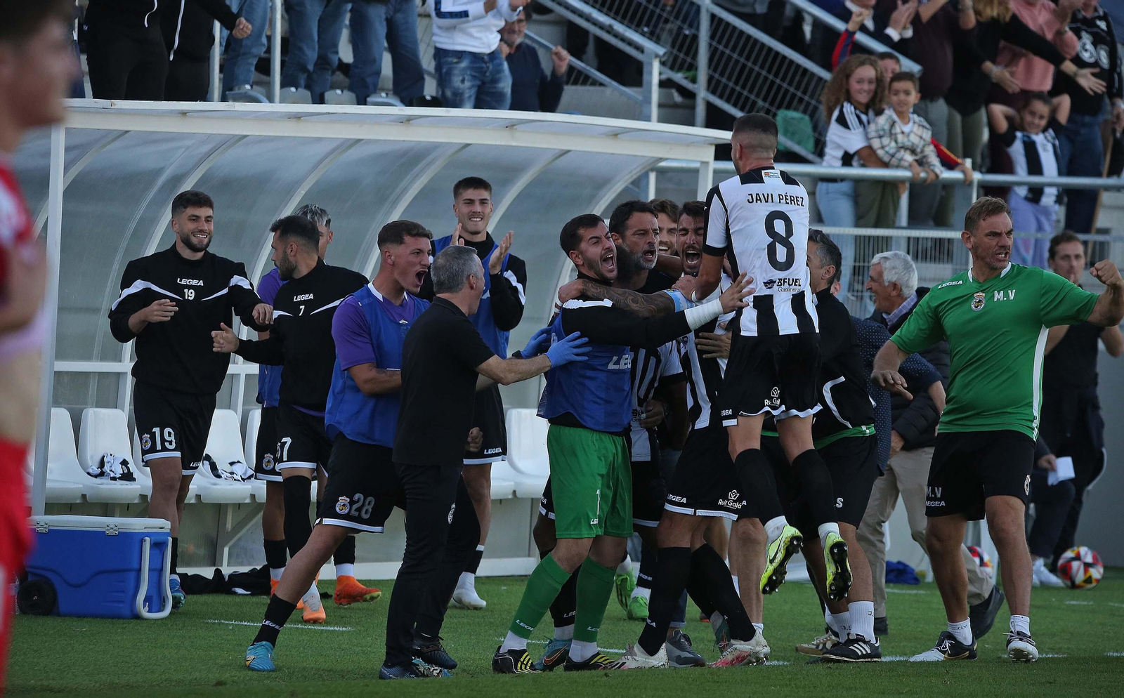 Las mejores fotos del Balona - Sevilla Atlético