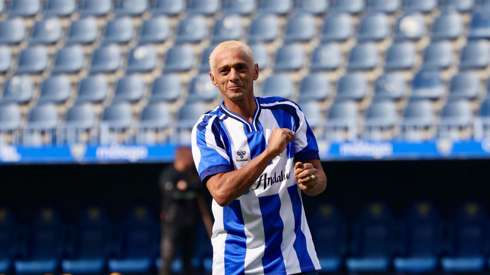 Darío Silva y Dely Valdés: las fotos del regreso de la Doble D a La Rosaleda