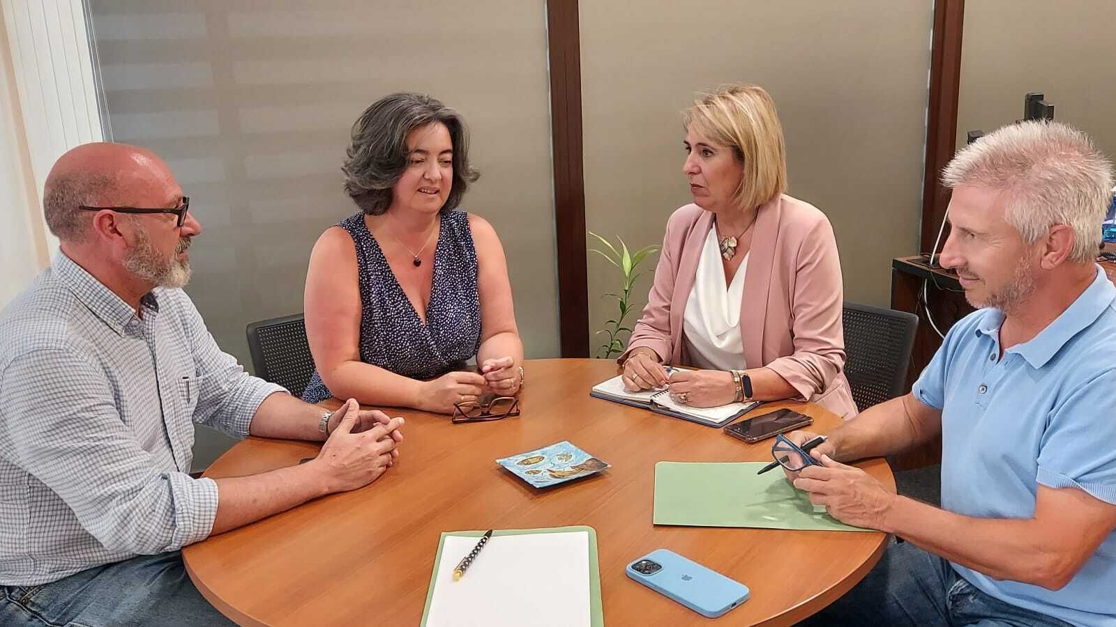 Reunión de los concejales de Ciudadanos con la delegada municipal de Fomento.