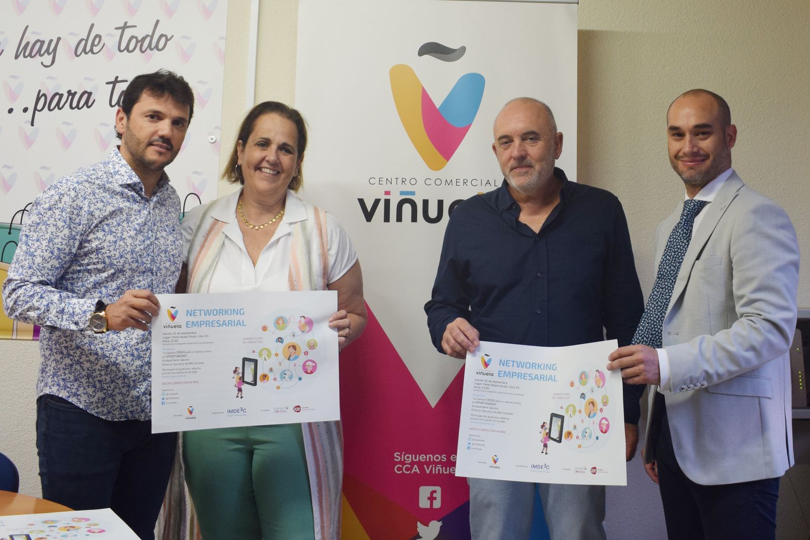 Presentación del networking empresarial del centro comercial Viñuela en Córdoba.