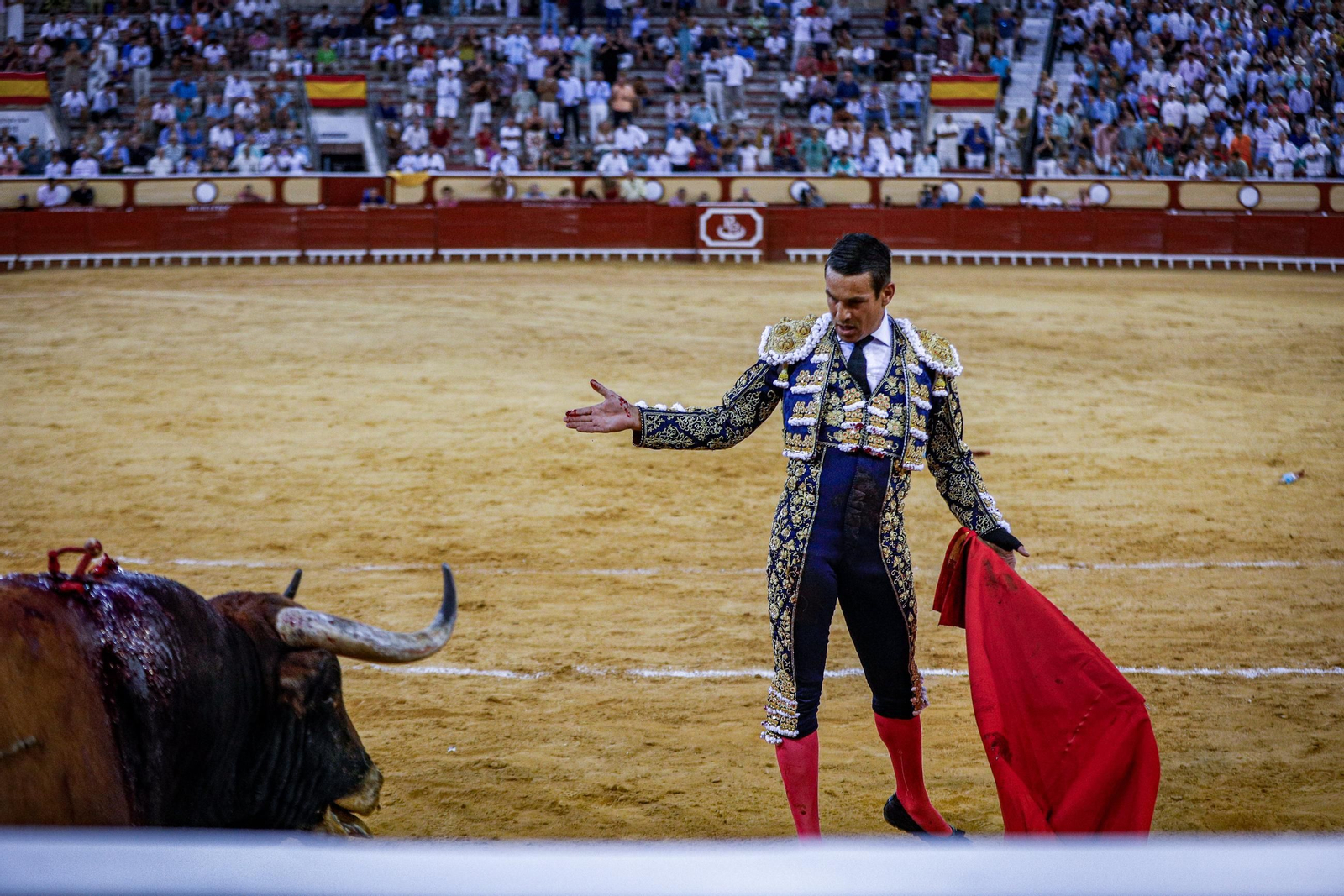 Imágenes de la corrida de toros en El Puerto: Manzanares, Roca Rey y Pablo Aguado