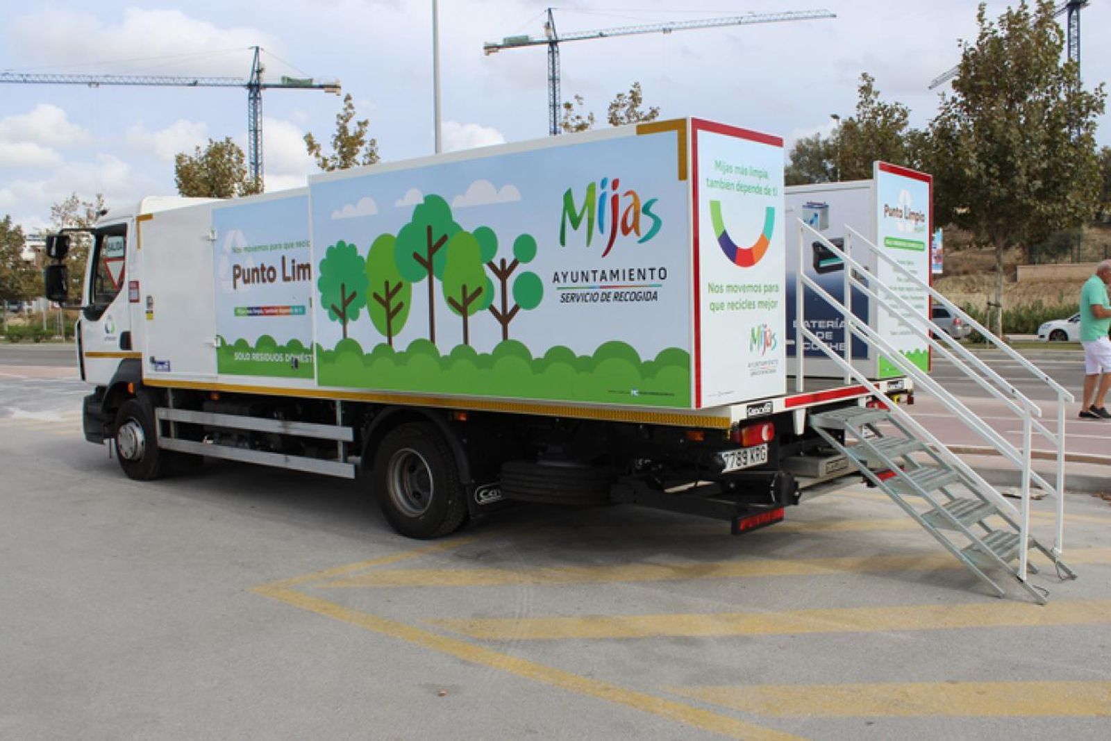 El punto limpio móvil de Mijas se trasladará al recinto ferial de Las Lagunas.