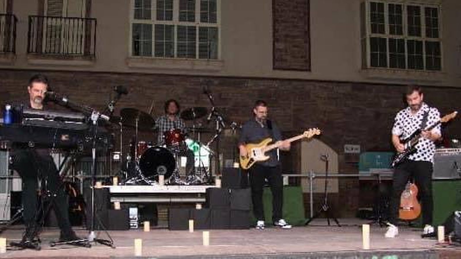 Espectacular cierre de Huercálida con el homenaje al Rock Andaluz