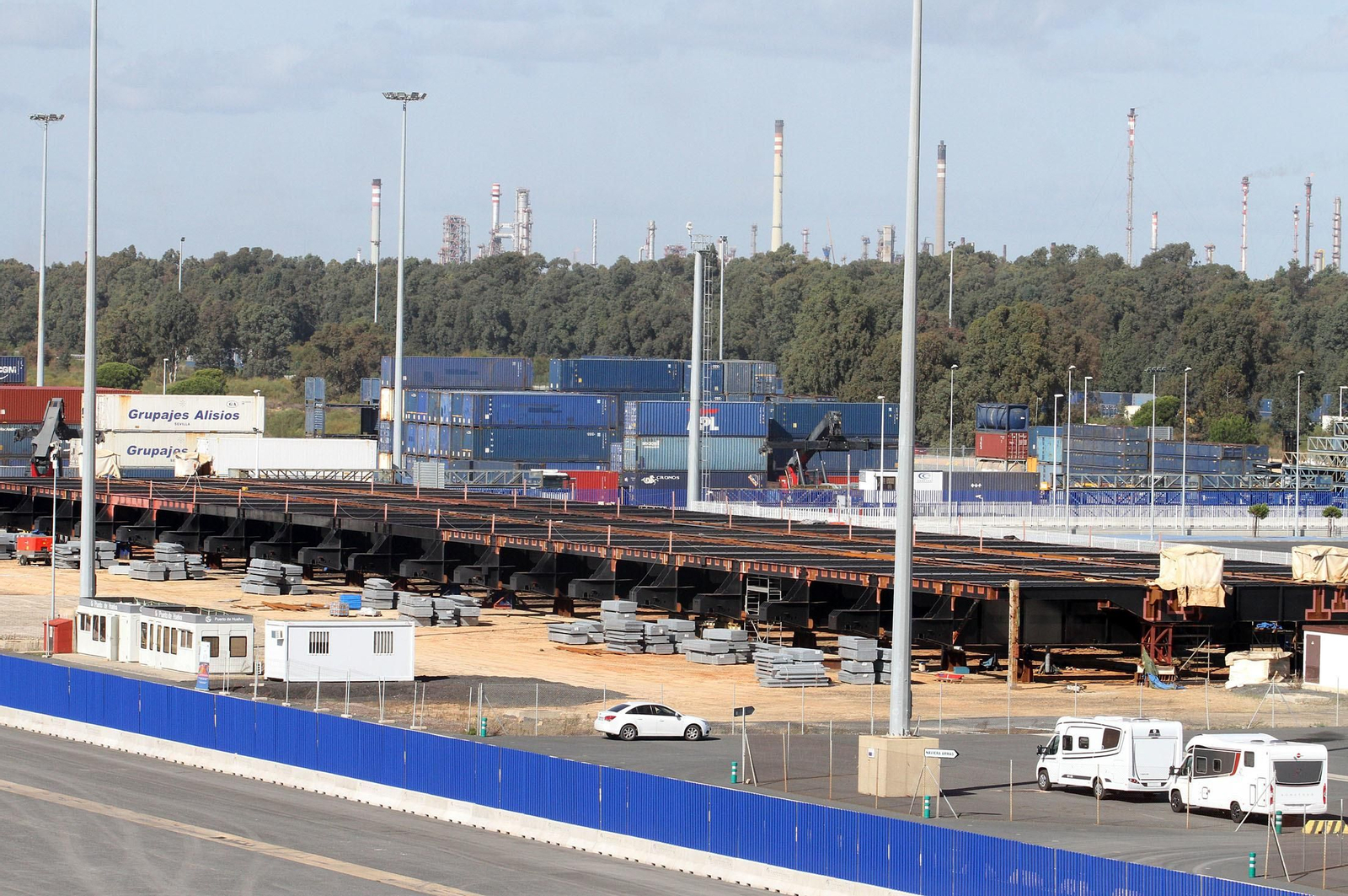 Balearia,  Fred Olsen y el Puerto de Huelva presentan la nueva línea entre Huelva y Canarias, en imágenes