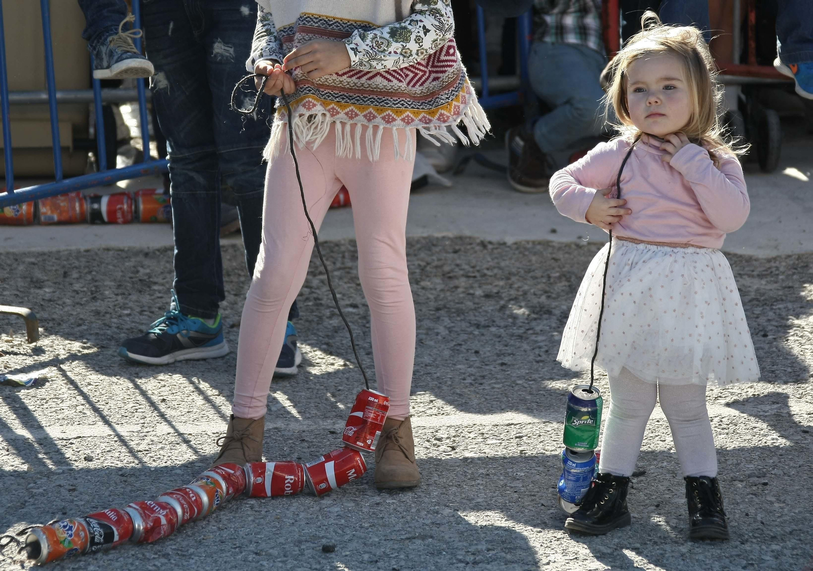 Arrastre de latas en Algeciras