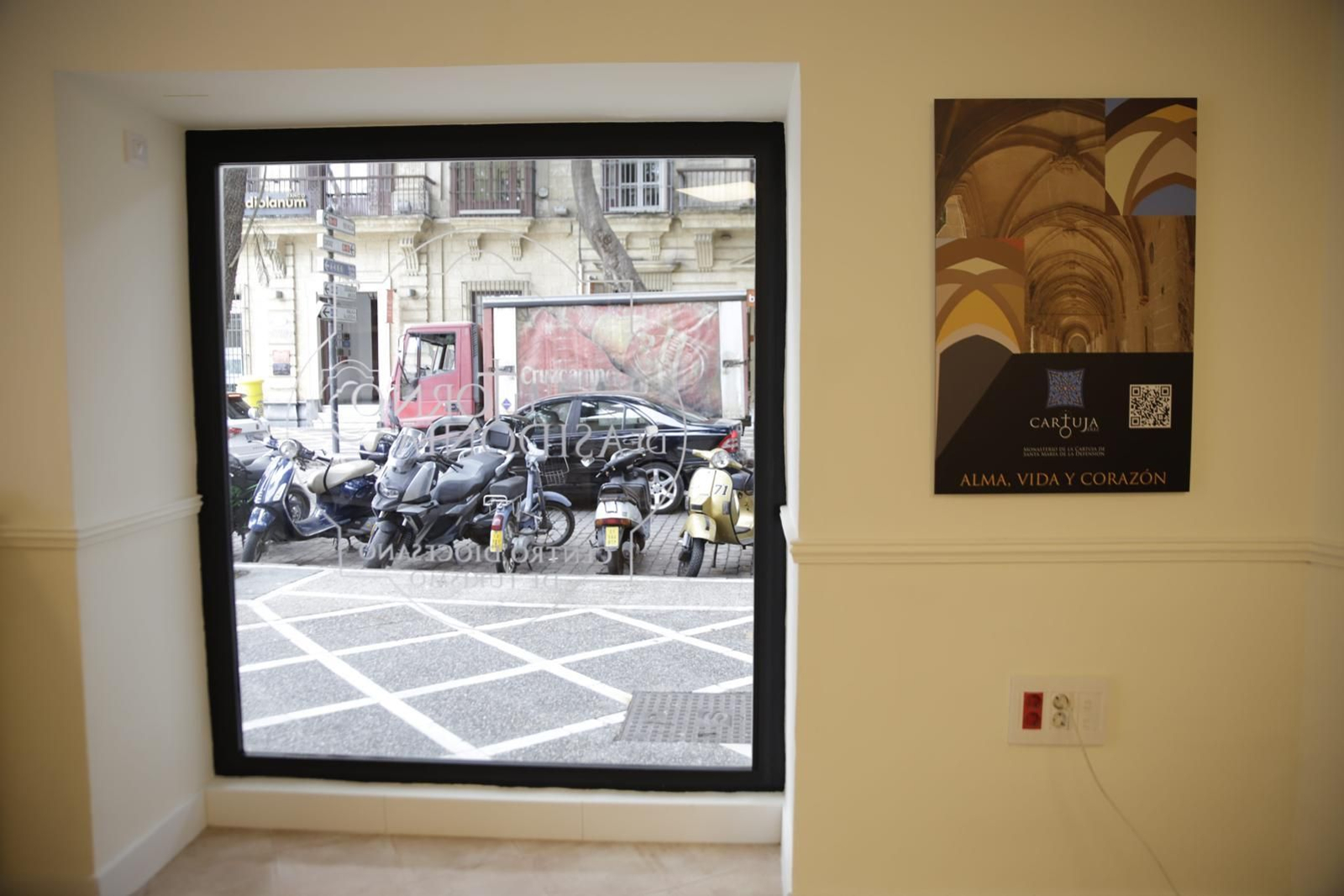 Así es la nueva tienda de turismo diocesano de la Alameda Cristina en Jerez