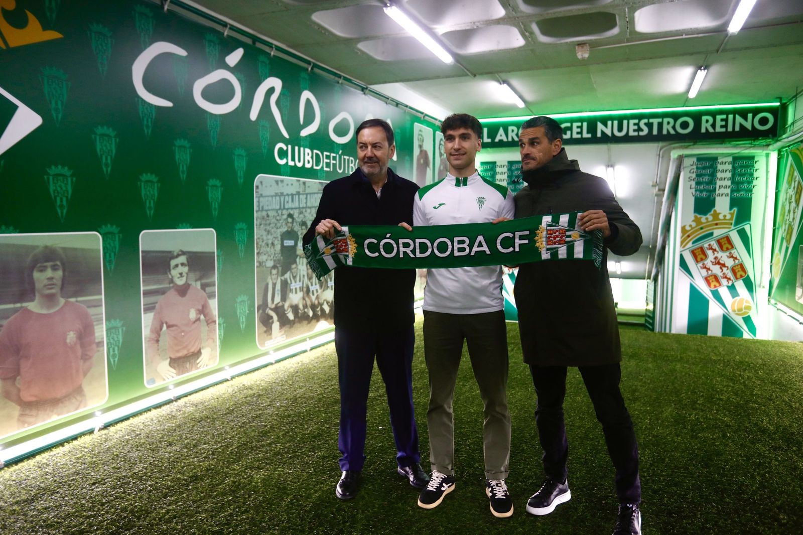 Las mejores fotos de la presentación de Diego Percan con el Córdoba CF