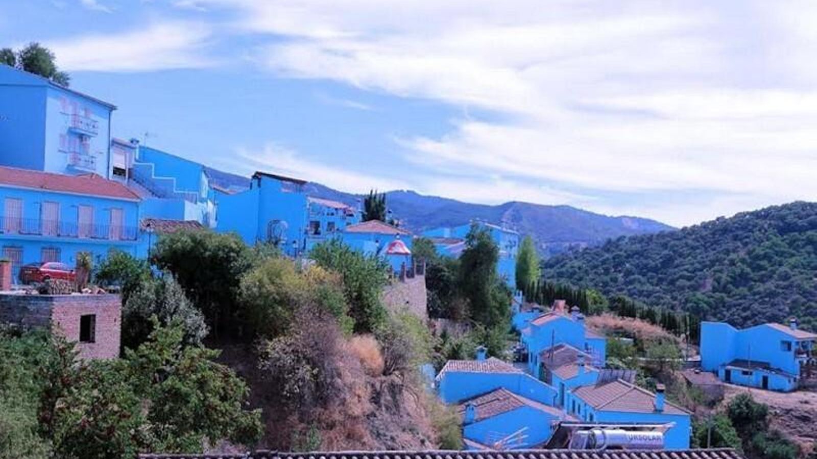 Vista desde el mirador de la Torrichuela en Júzcar.