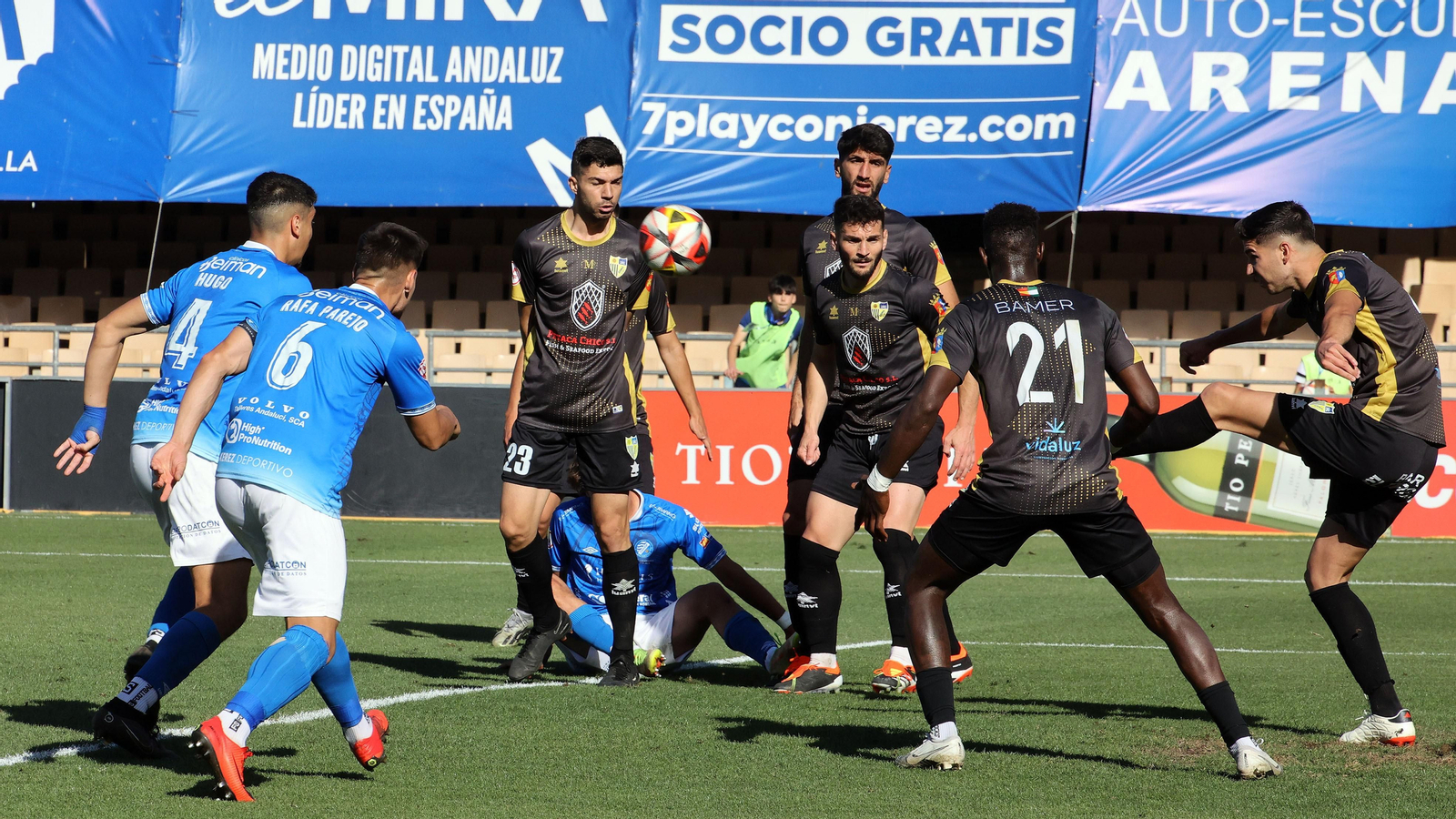 Imágenes del Xerez DFC - Conil CF en Chapín