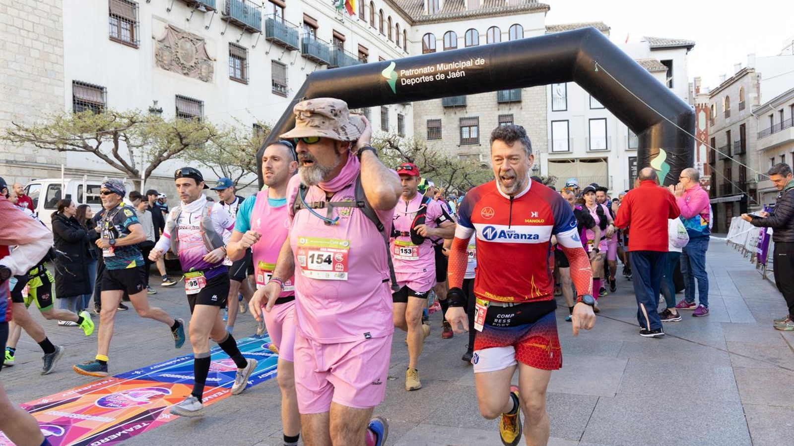 En imágenes: kilómetros para la esperanza de Celia en el CxM Trail Solidario IES Fuente de la Peña (I)