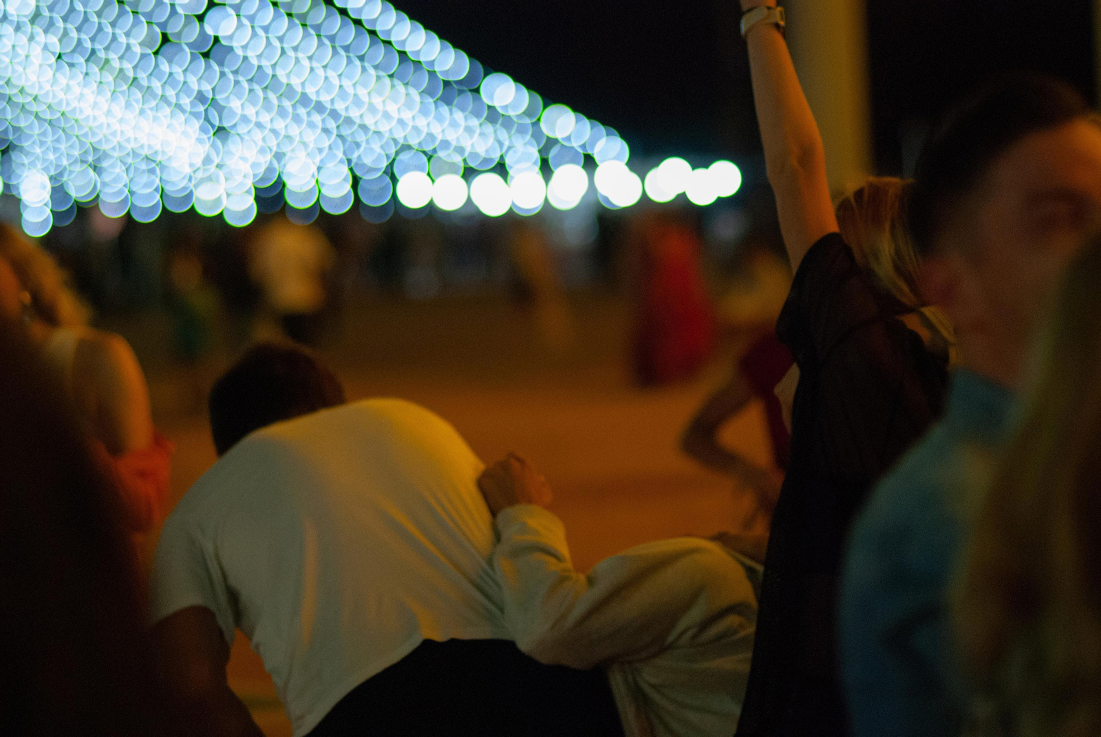 La Feria de Córdoba por la noche, en imágenes