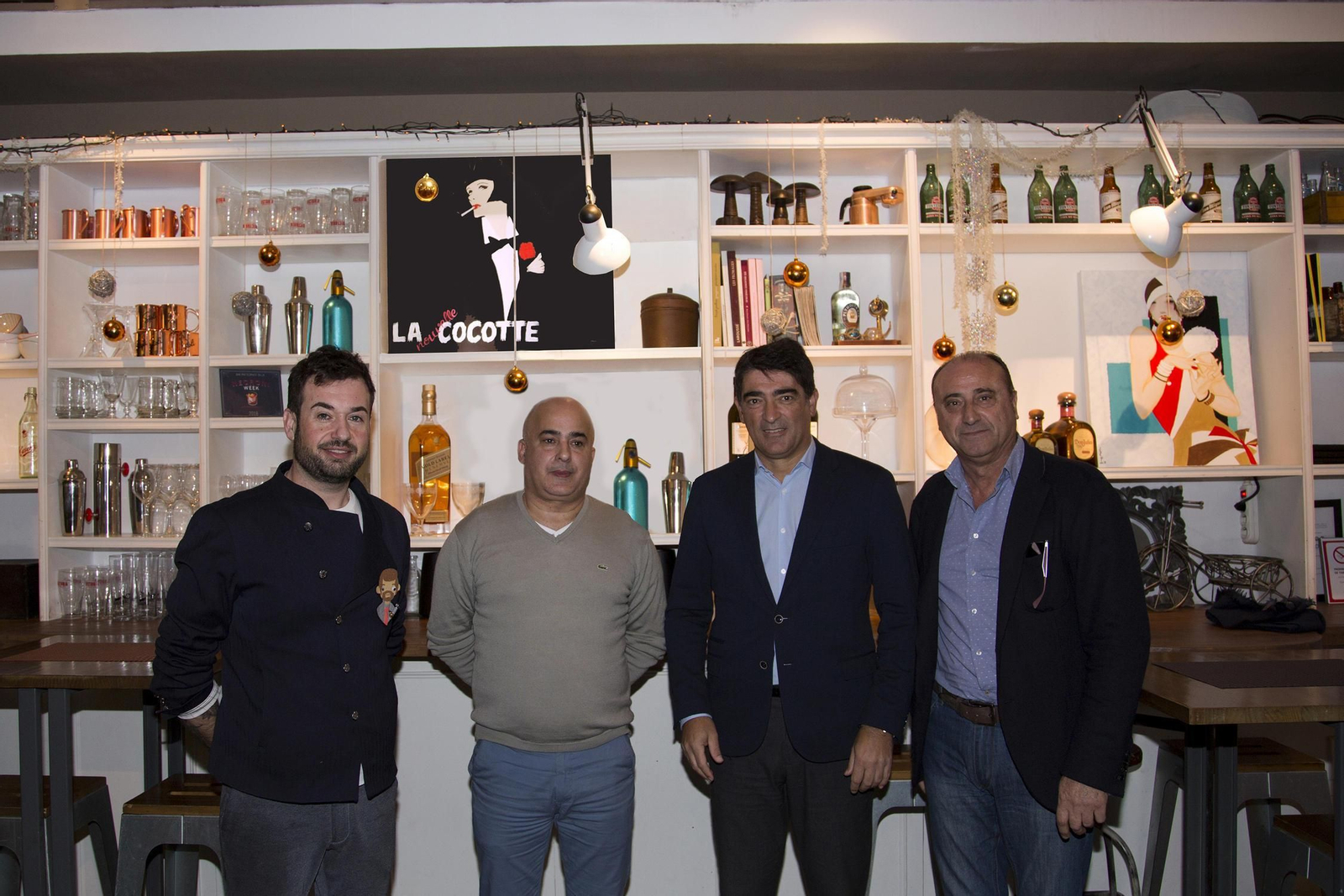 José A. Córdoba , Rogelio A. Silva  (ambos socios-propietarios),  Javier Ferrer y Juan Luis Pinto.