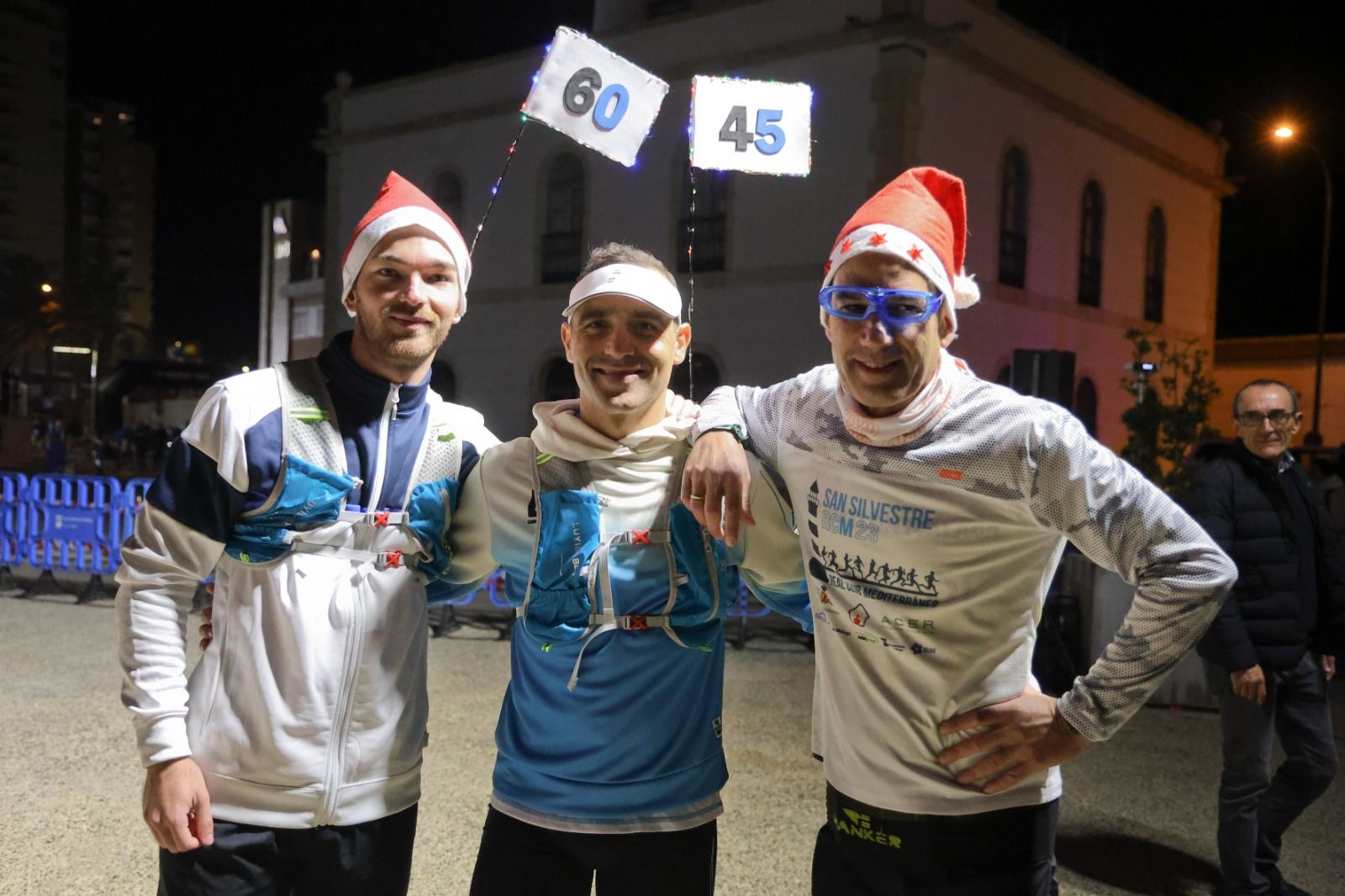 Las fotos de la San Silvestre del Real Club Mediterráneo en Málaga