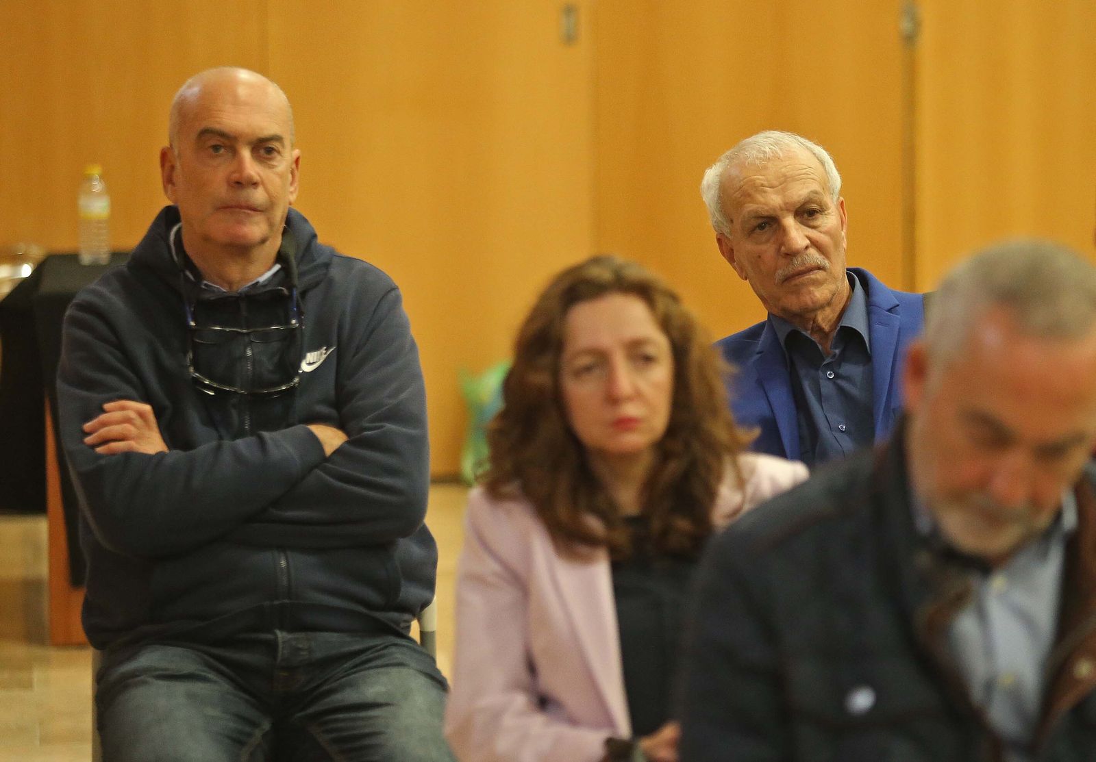 Fotos de la presentación del libro  'Emociones a Contraluz' del grupo literario Infusiónate en Algeciras