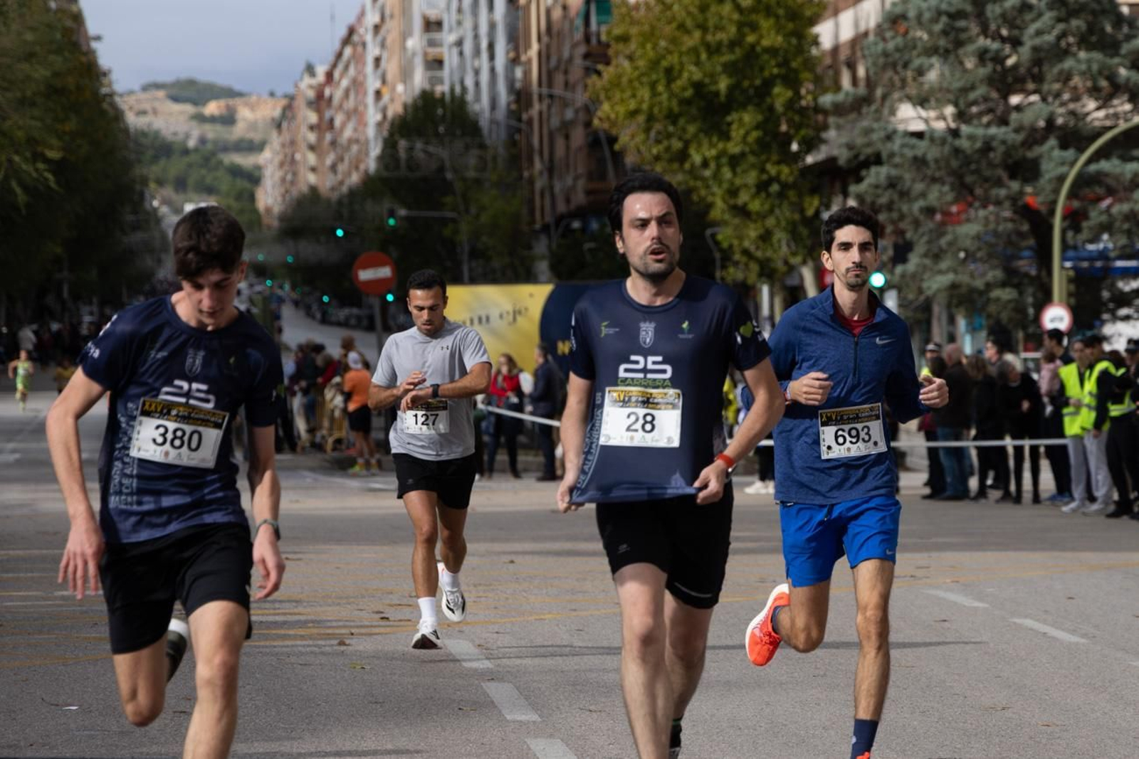 Atletismo por la paz y la integración en la XXV Carrera y Caminata del IES Santa Catalina de Alejandría (I)