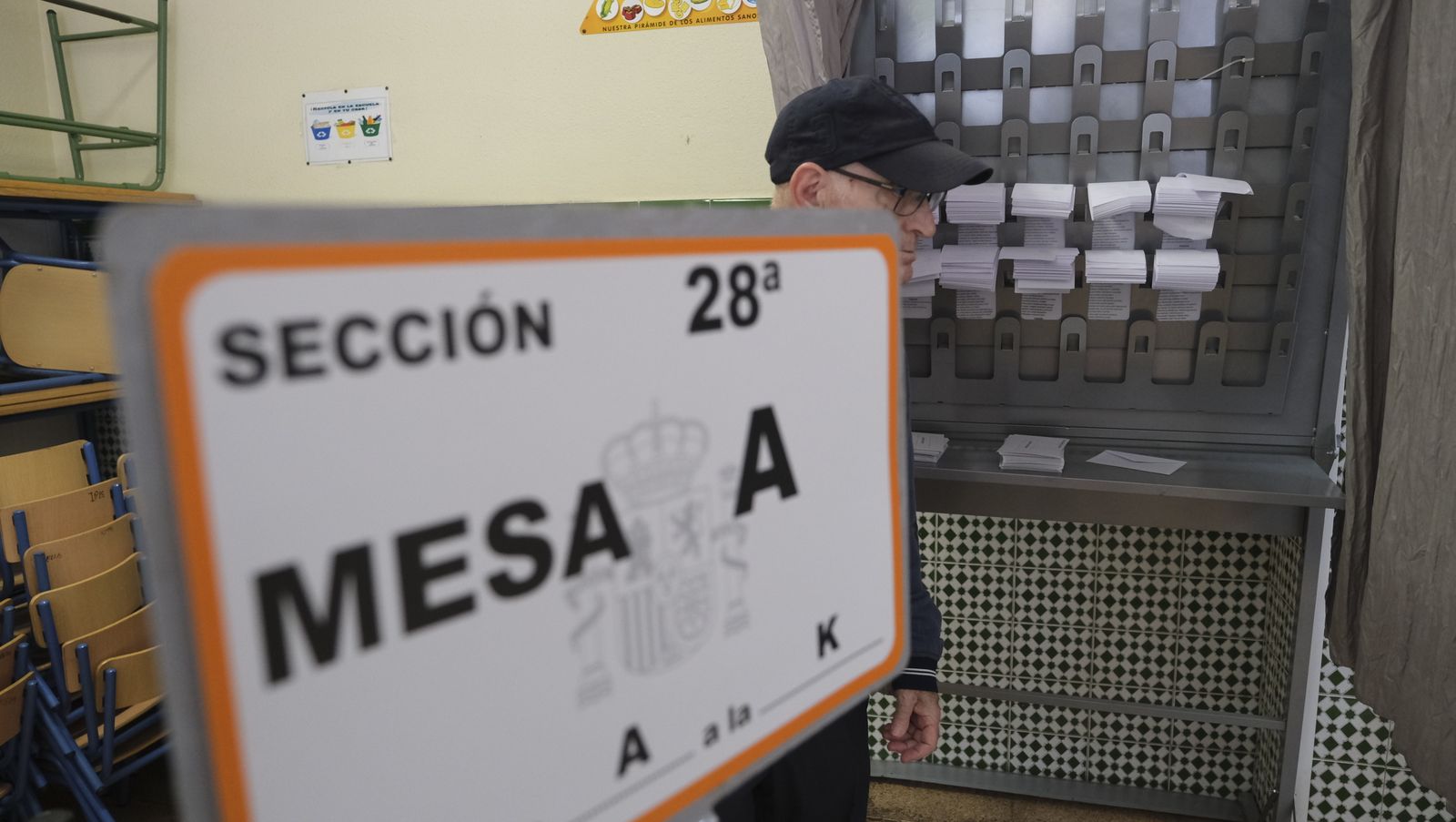 Imágenes de las votaciones en las Elecciones Municipales 2023, en Almería capital