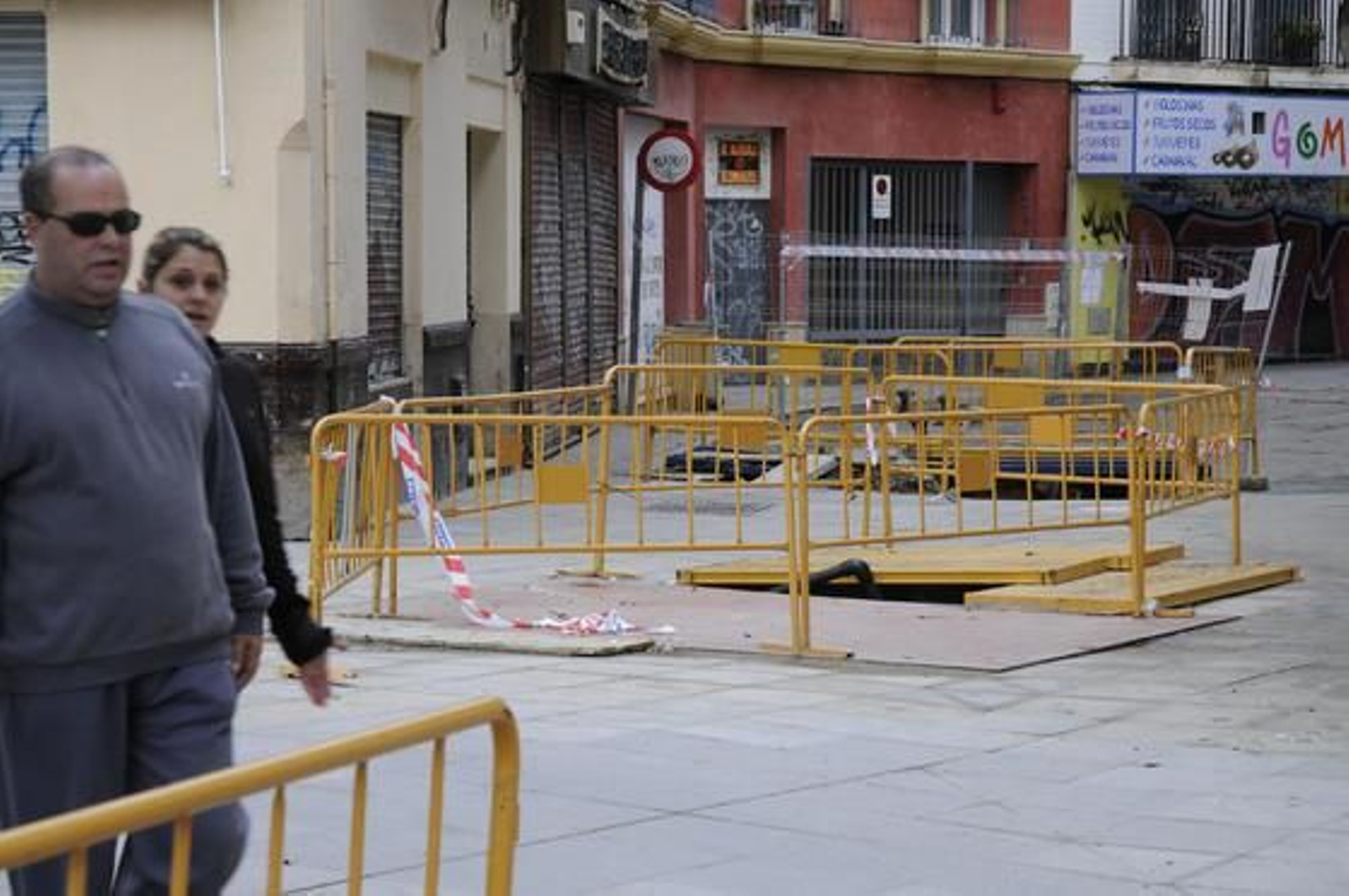 Las inmediaciones de José Gestoso muestran un aspecto lamentable.

Foto: Juan Carlos Vázquez