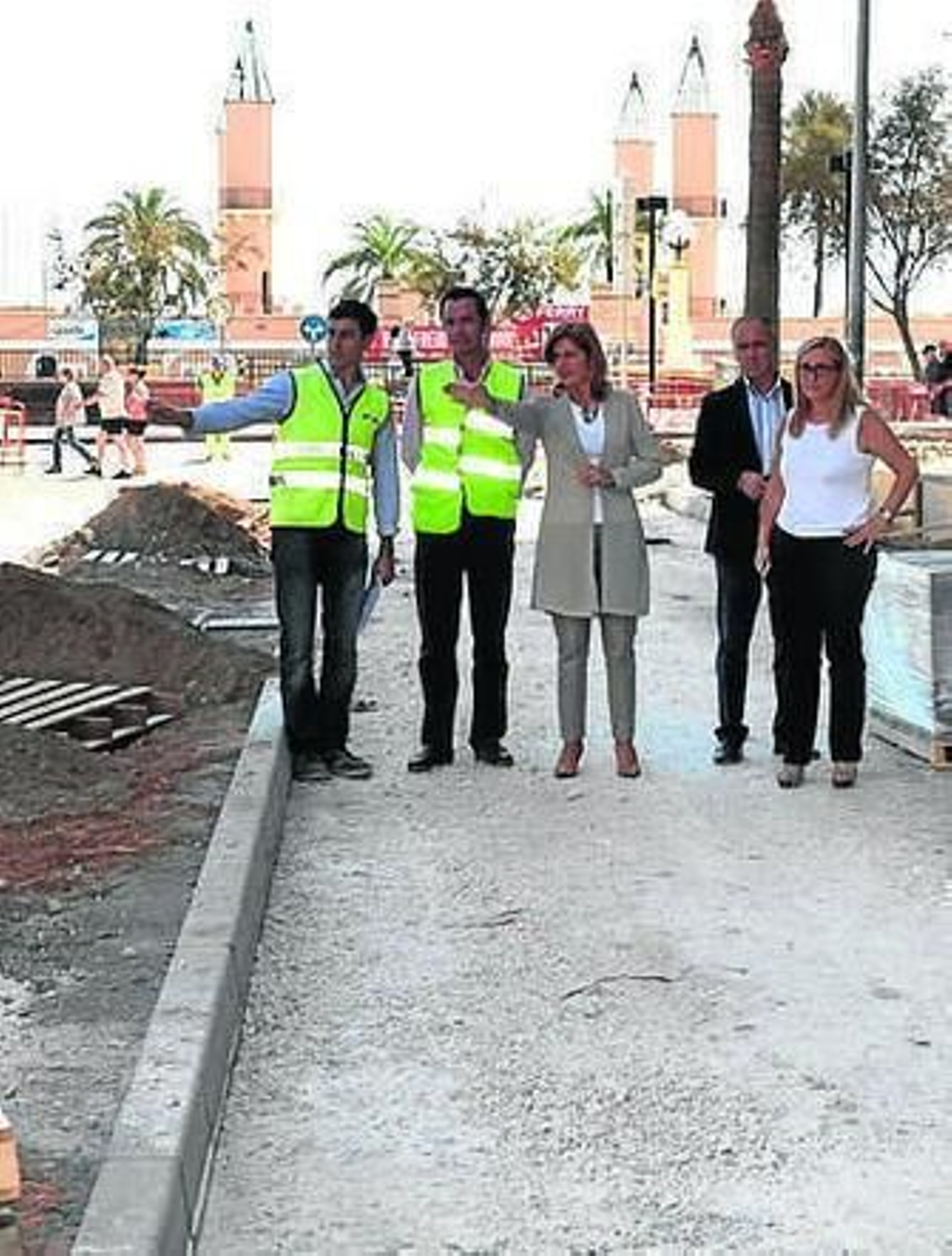 Oña visita los trabajos. Oña visita los trabajos.