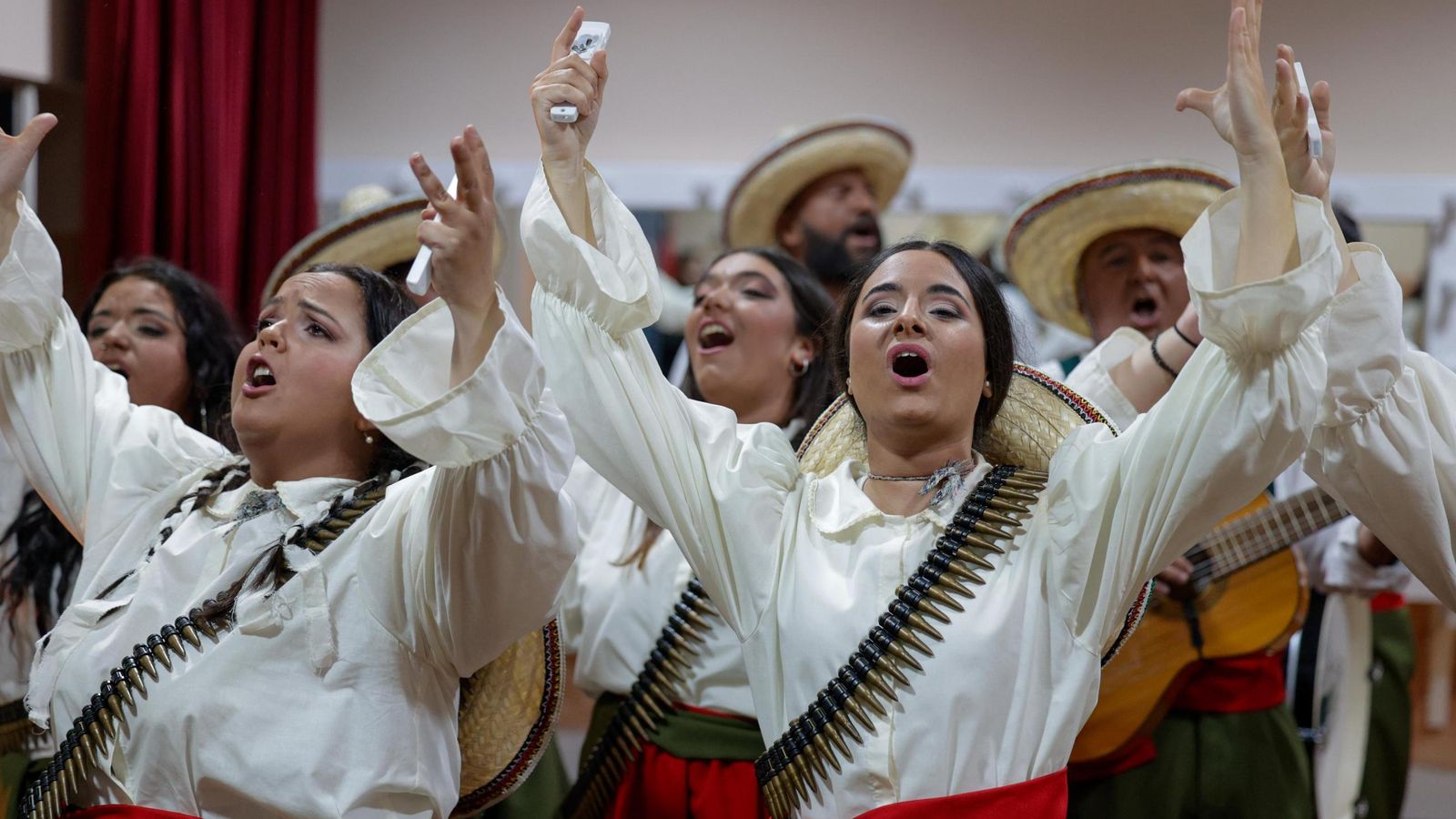 Búscate entre las mejores imágenes de la decimotercera sesión de preliminares del COAC 2025