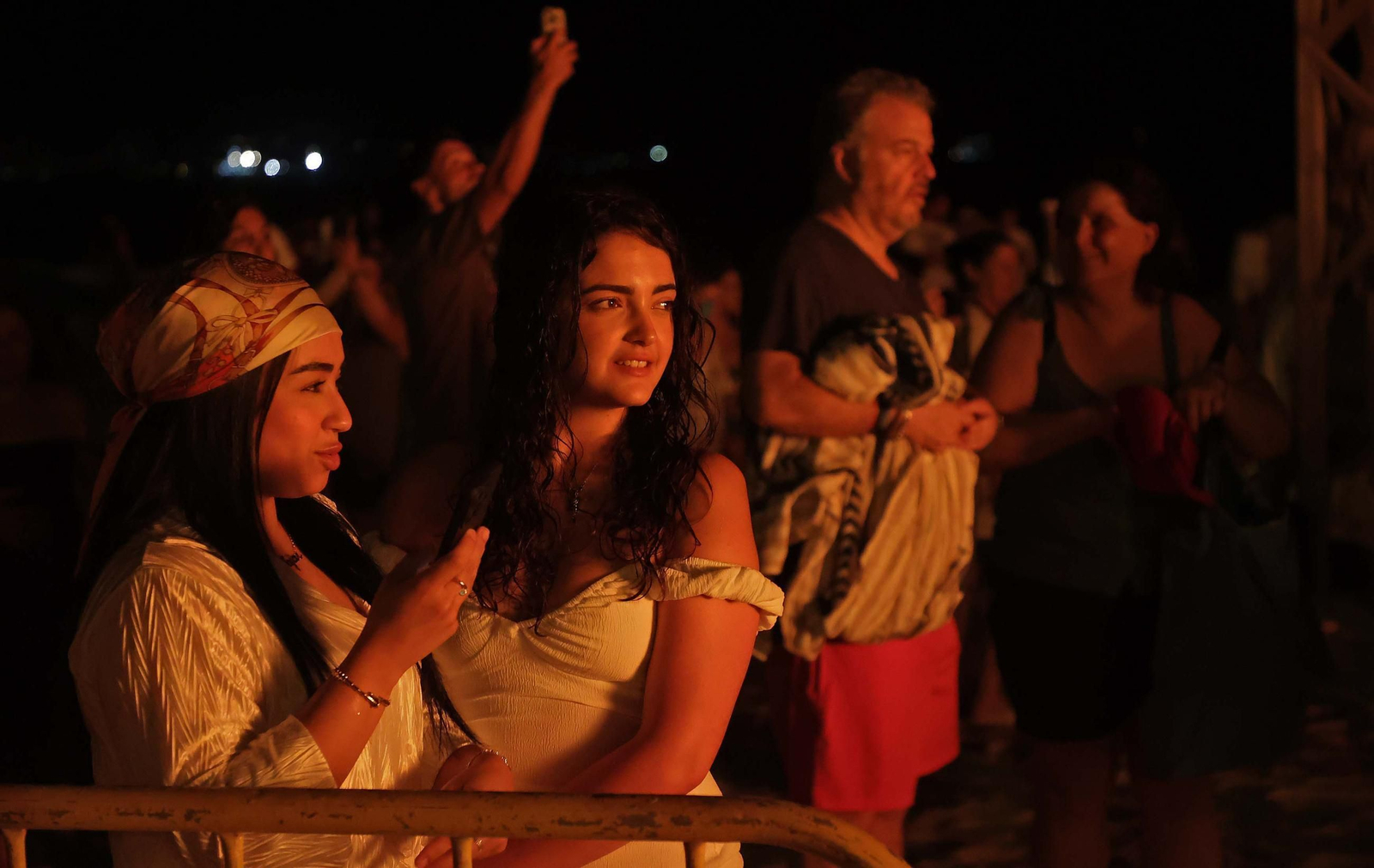 Fotos de la noche de San Juan en la playa de Getares de Algeciras