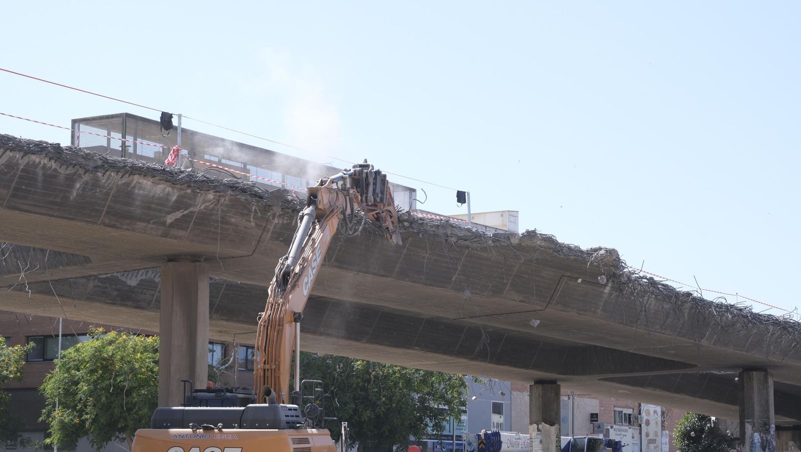 Corte de la Avenida de Montserrat por las obras del soterramiento del AVE, en imágenes
