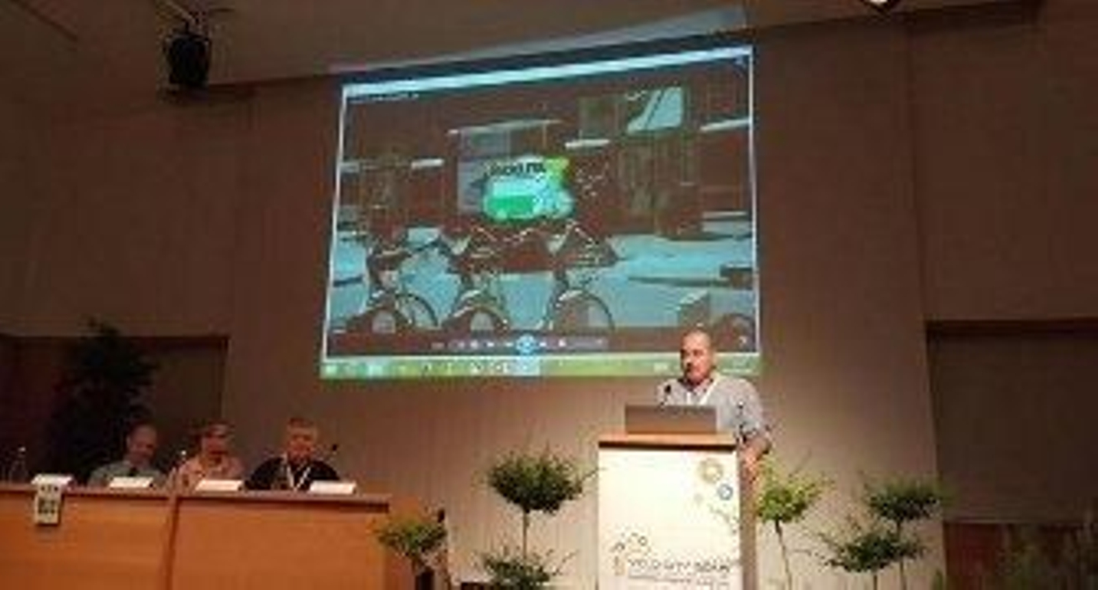 Intervención de los responsables del SIBUS en Velocity 2015 sobre Sevilla.