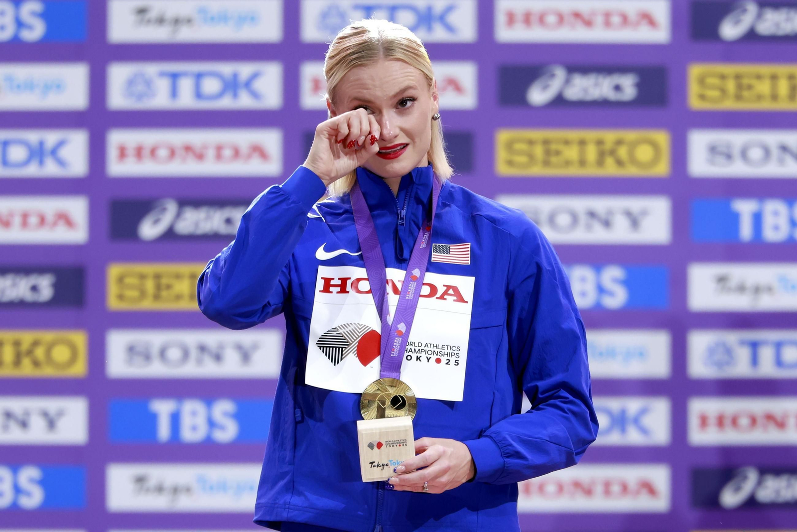Las fotos del prometedor triunfo de Attaoui y del resto de la jornada del Mundial de Atletismo