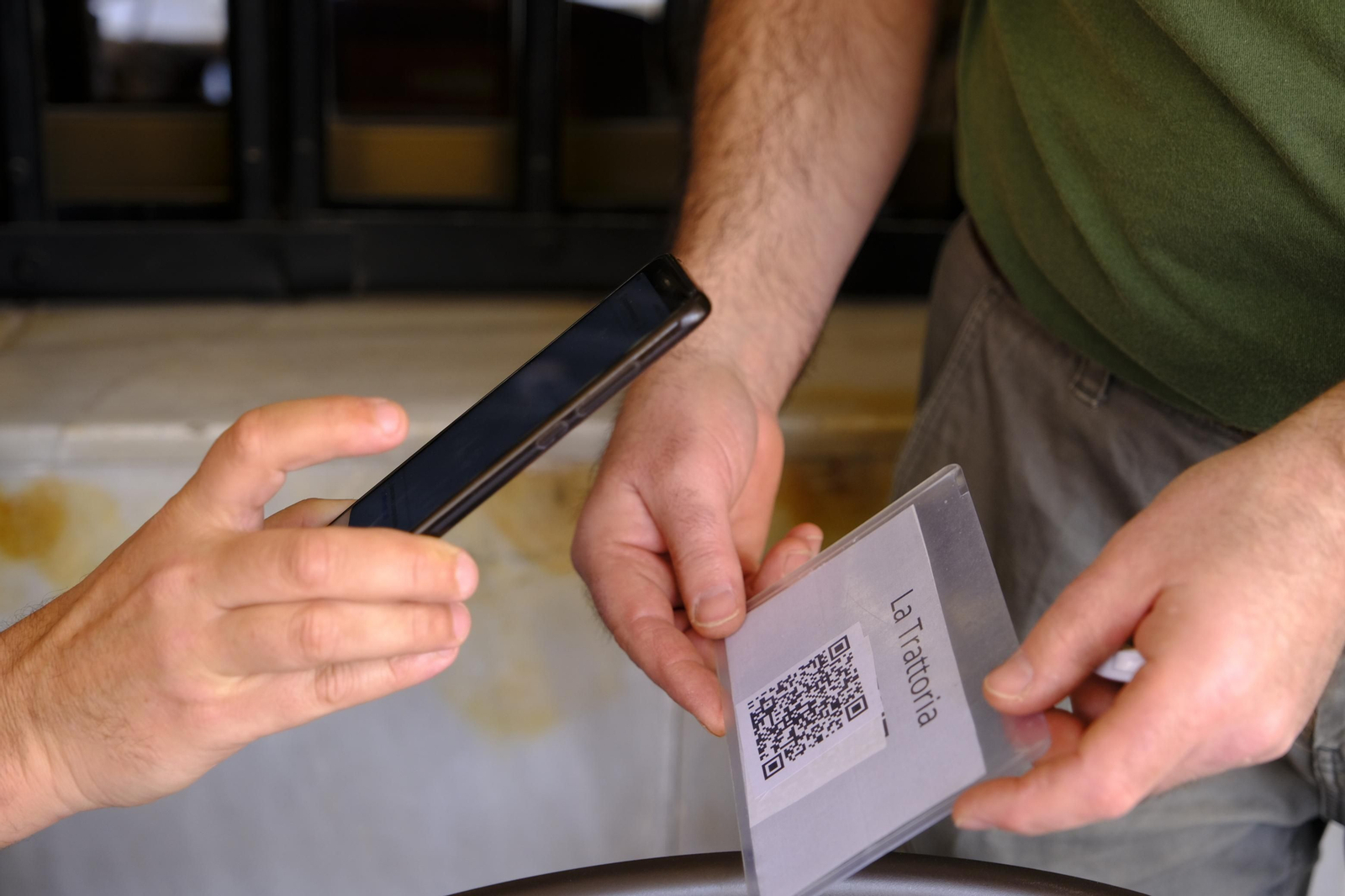 Fotogalería de la Pizzeria La Trattoria, 20 años de vida. Almería