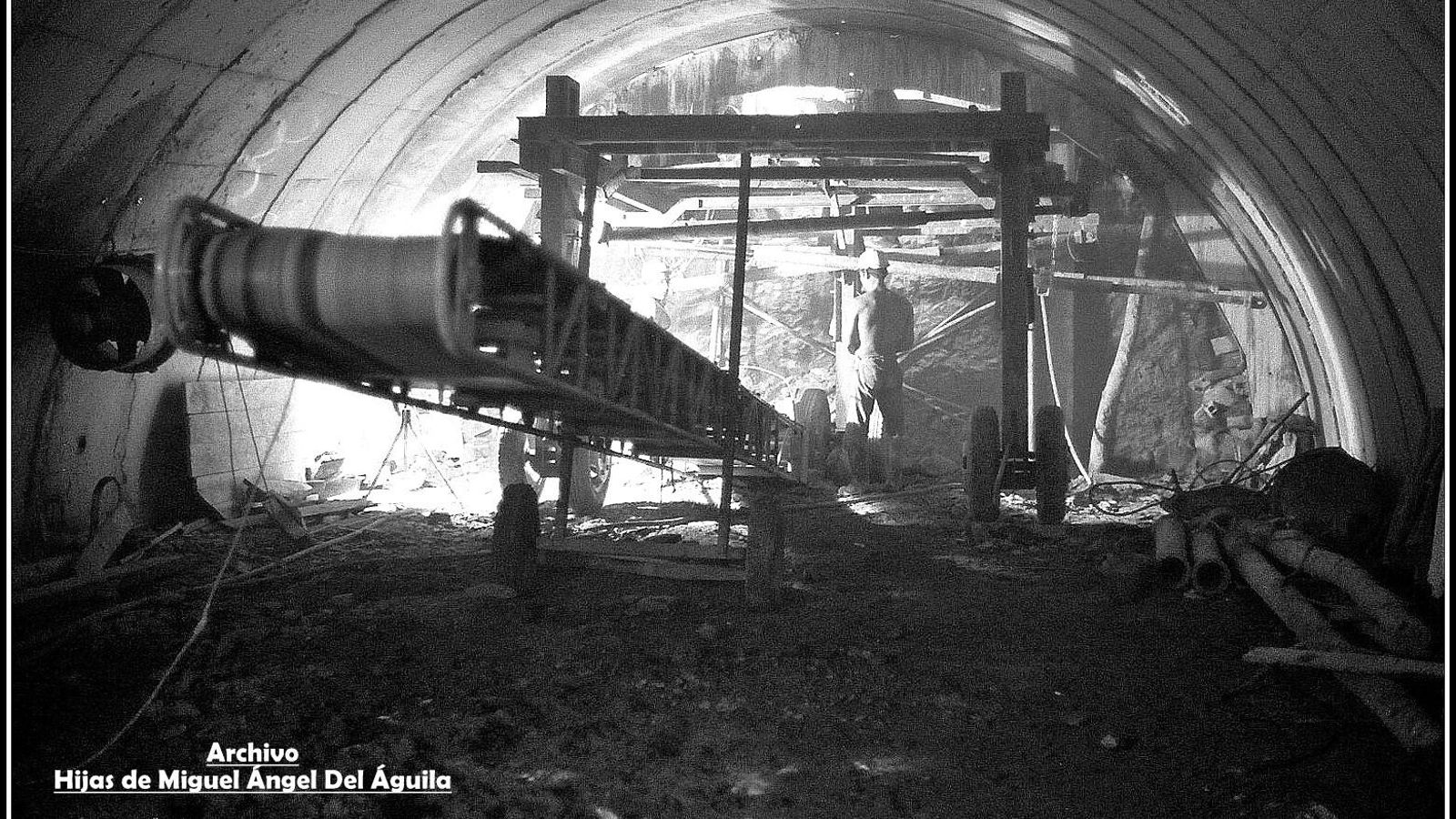 La construcción del canal soterrado que atraviesa Algeciras. La construcción del canal soterrado que atraviesa Algeciras.