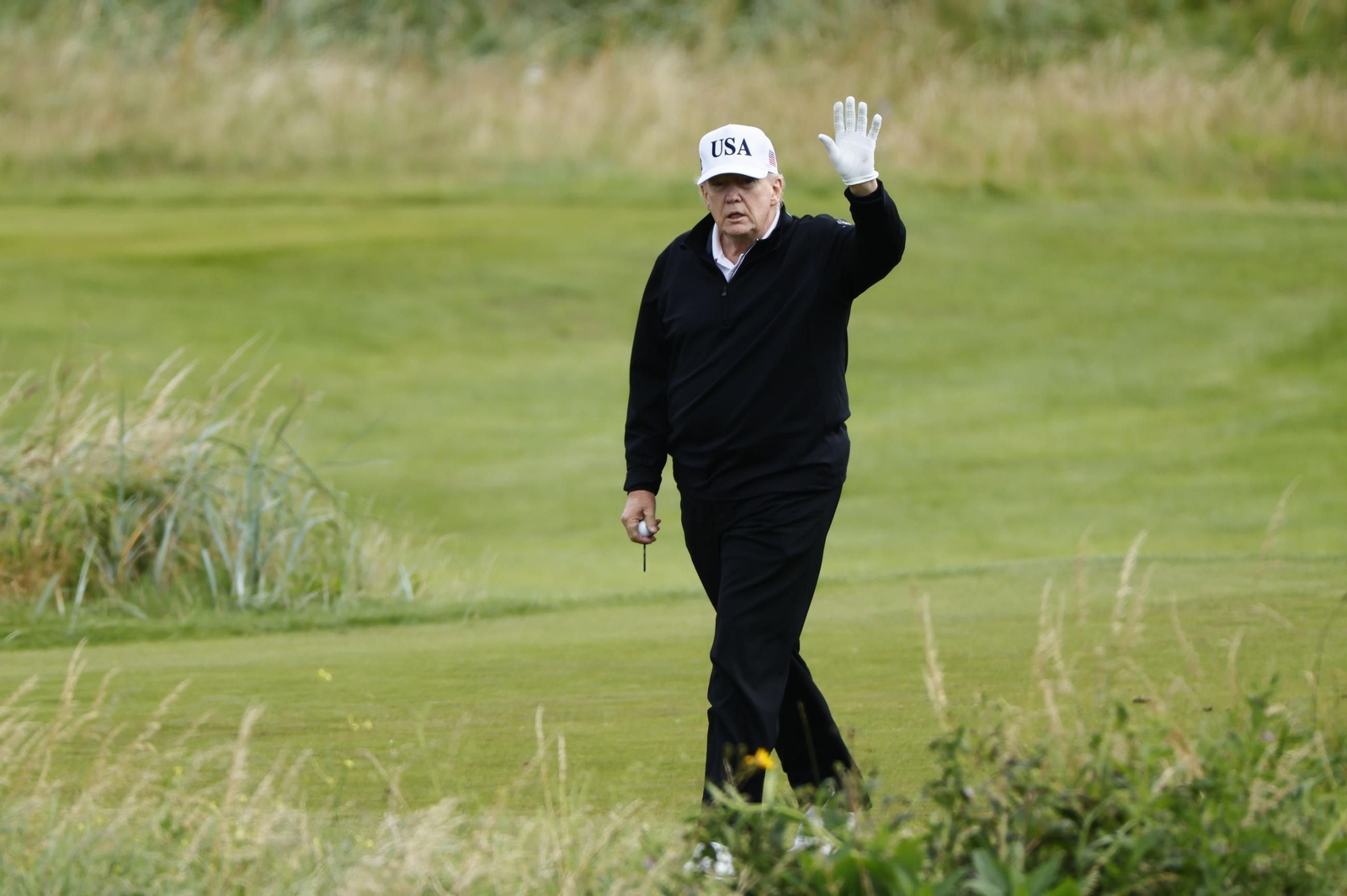 Donald Trump, este sábado en el campo de golf de Tumberry, en Escocia