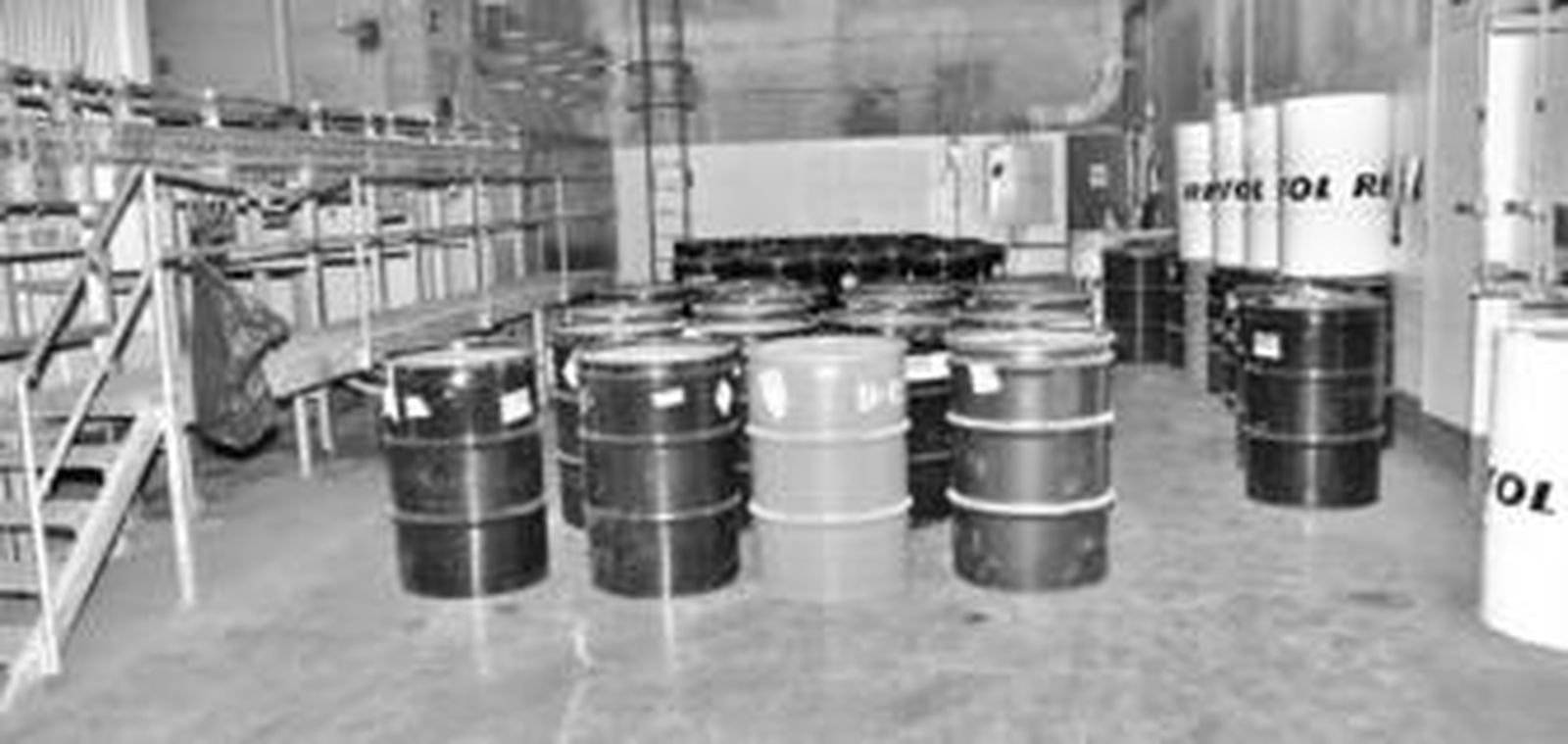 Interior de una parte de las instalaciones que Enresa gestiona en El Cabril, en el término municipal de Hornachuelos.