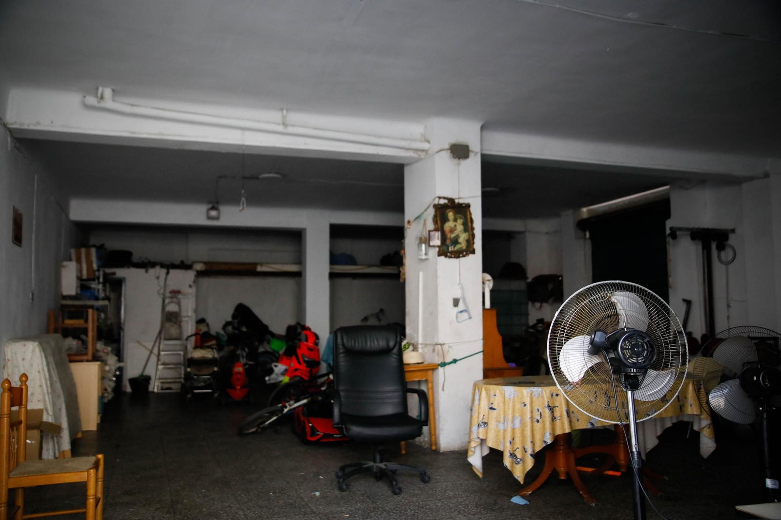 Imágenes de las quejas vecinales ante los cortes de luz en el barrio de pescadería