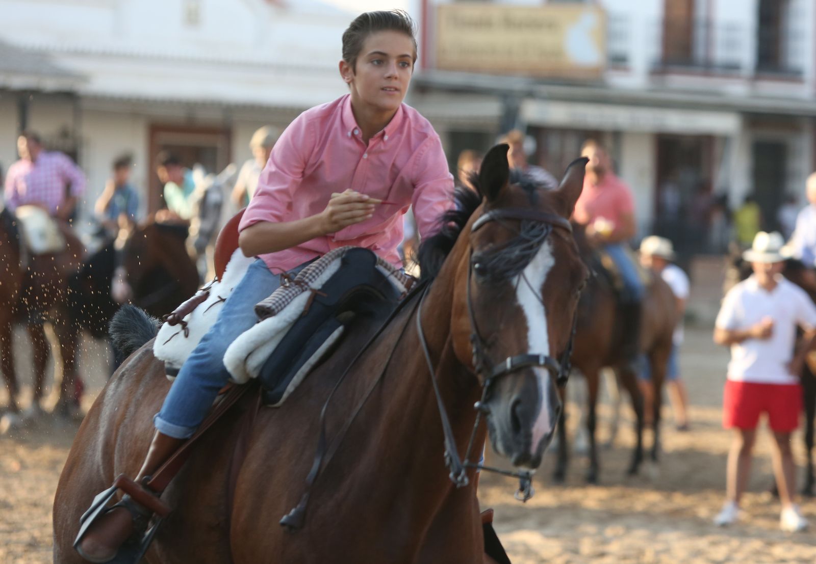 Las imágenes de la carrera de cintas a caballo