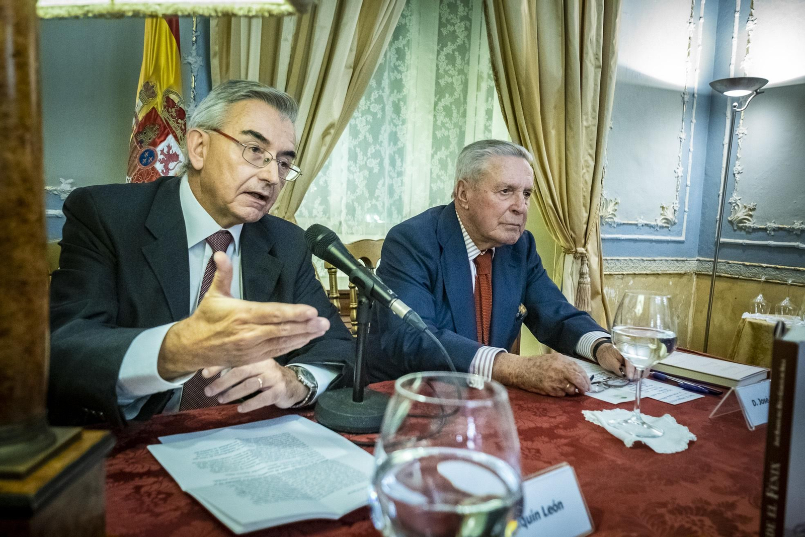 Presentación del libro de José Ramón del Río 'Desde el Fénix'