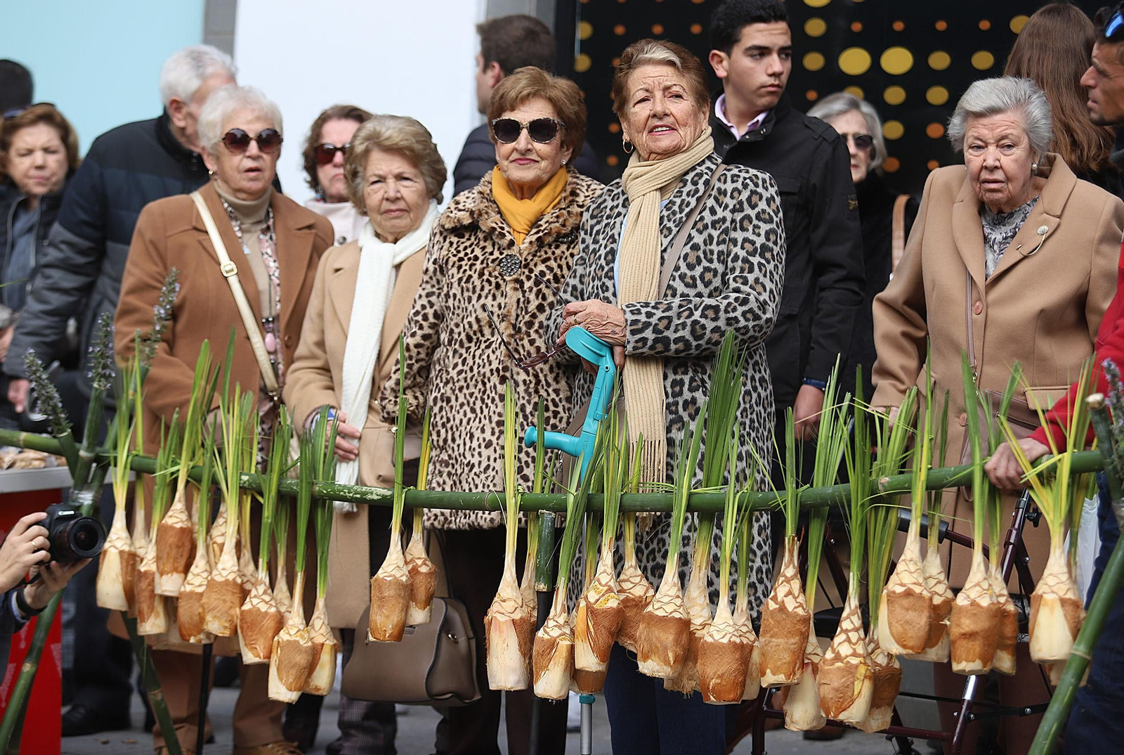 Imágenes del Patrón San Sebastian por las calles de Huelva