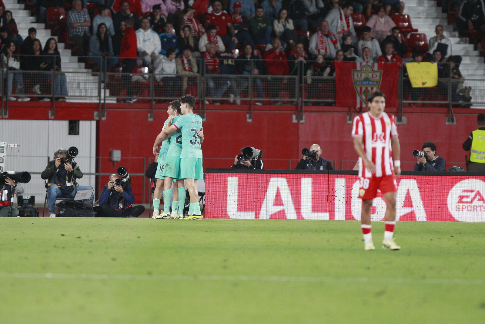 Las mejores imágenes del partido U.D. Almería-F.C. Barcelona