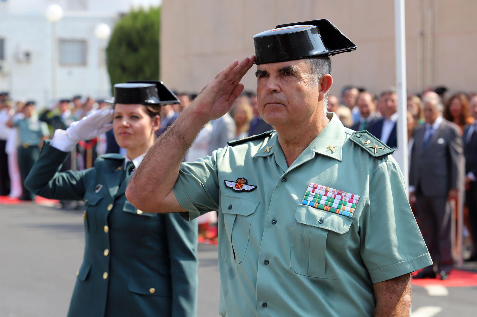 Imágenes de la toma de posesión de Andrés López como coronel jefe de la Comandancia de la Guardia Civil en Huelva