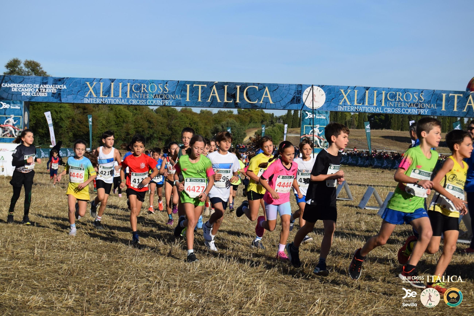 Búscate en las fotos del Cross de Itálica 2025 | 9