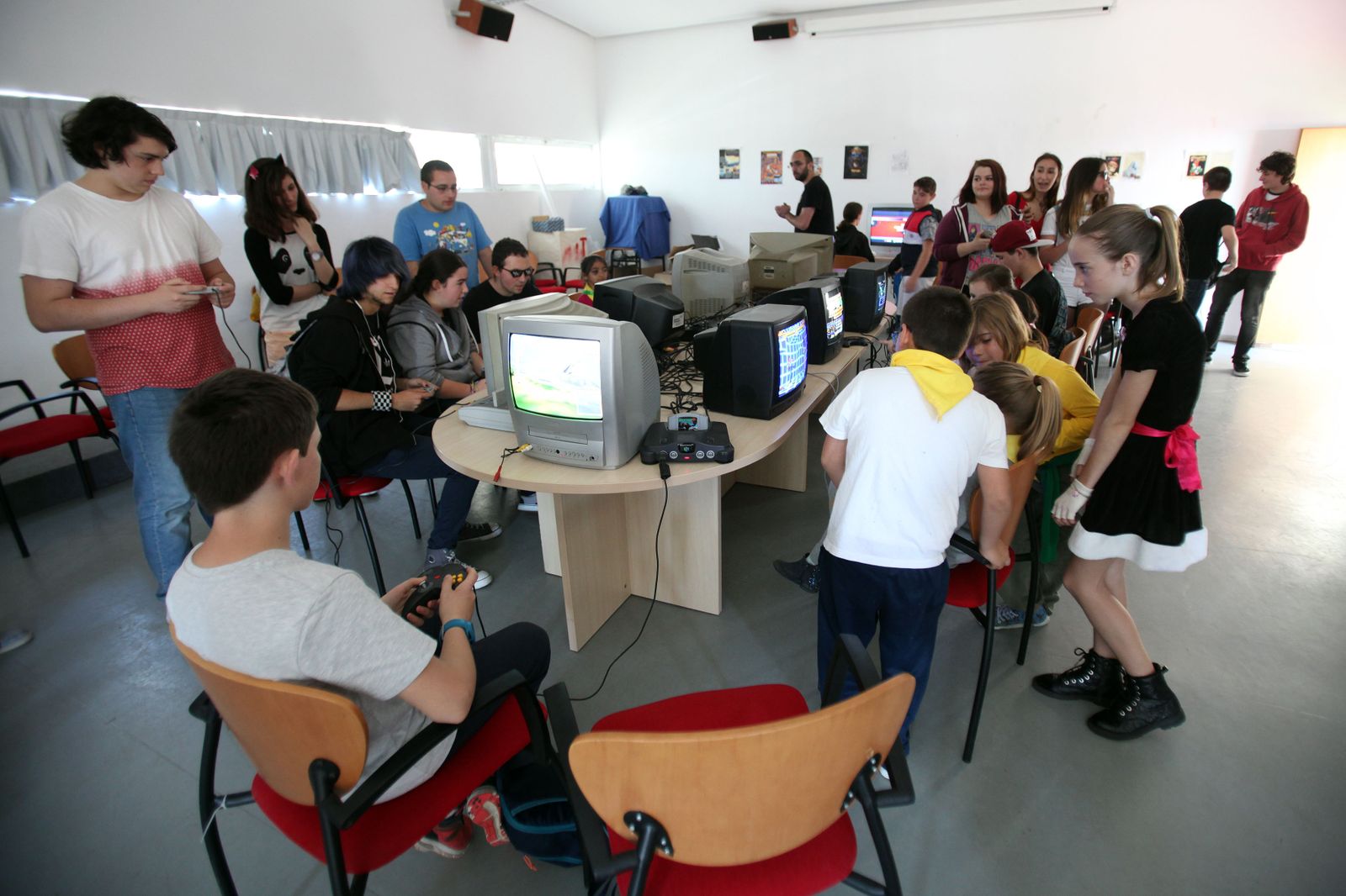 Fiesta friki en la casa de la Juventud, La Línea