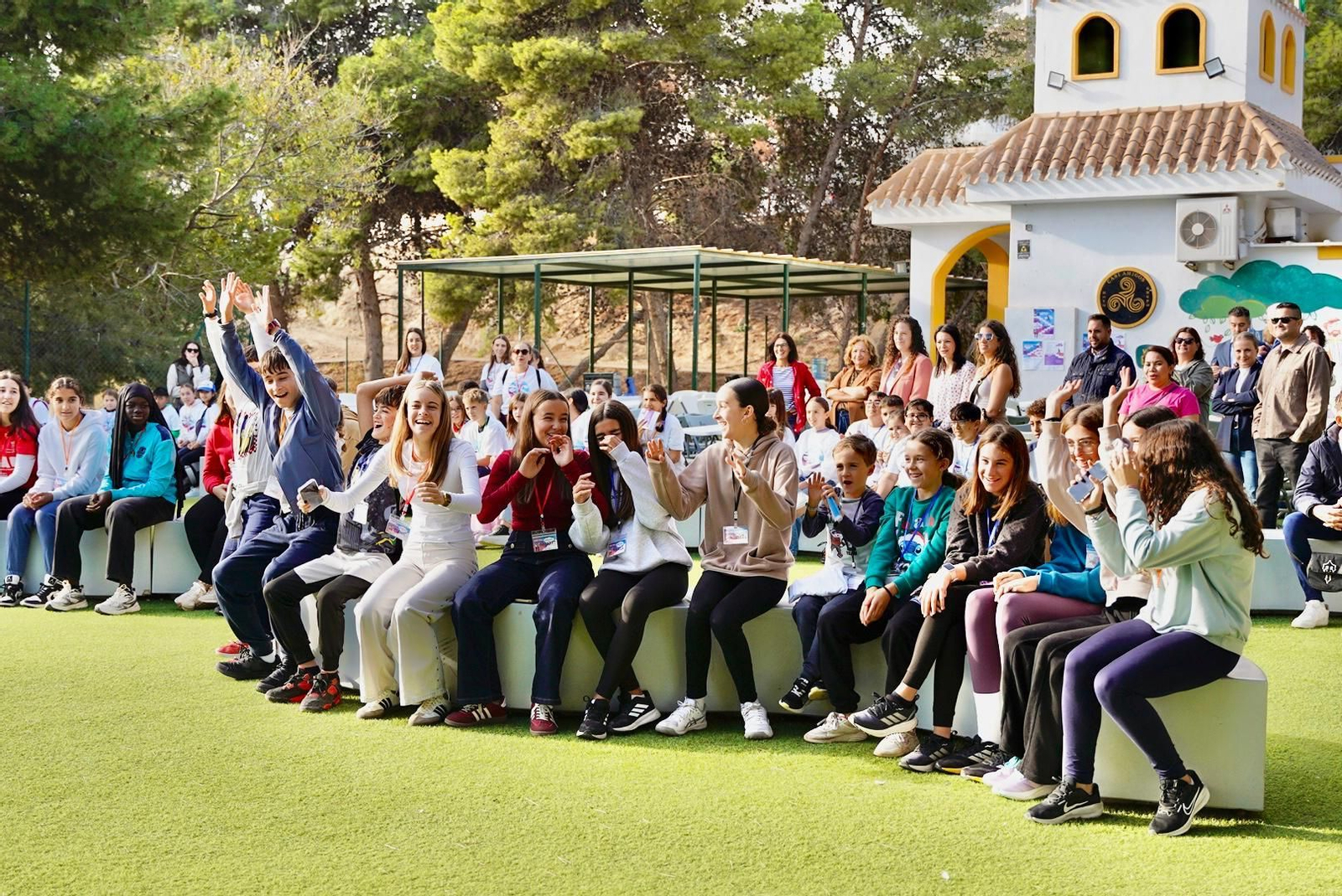 Jóvenes participantes en el encuentro.
