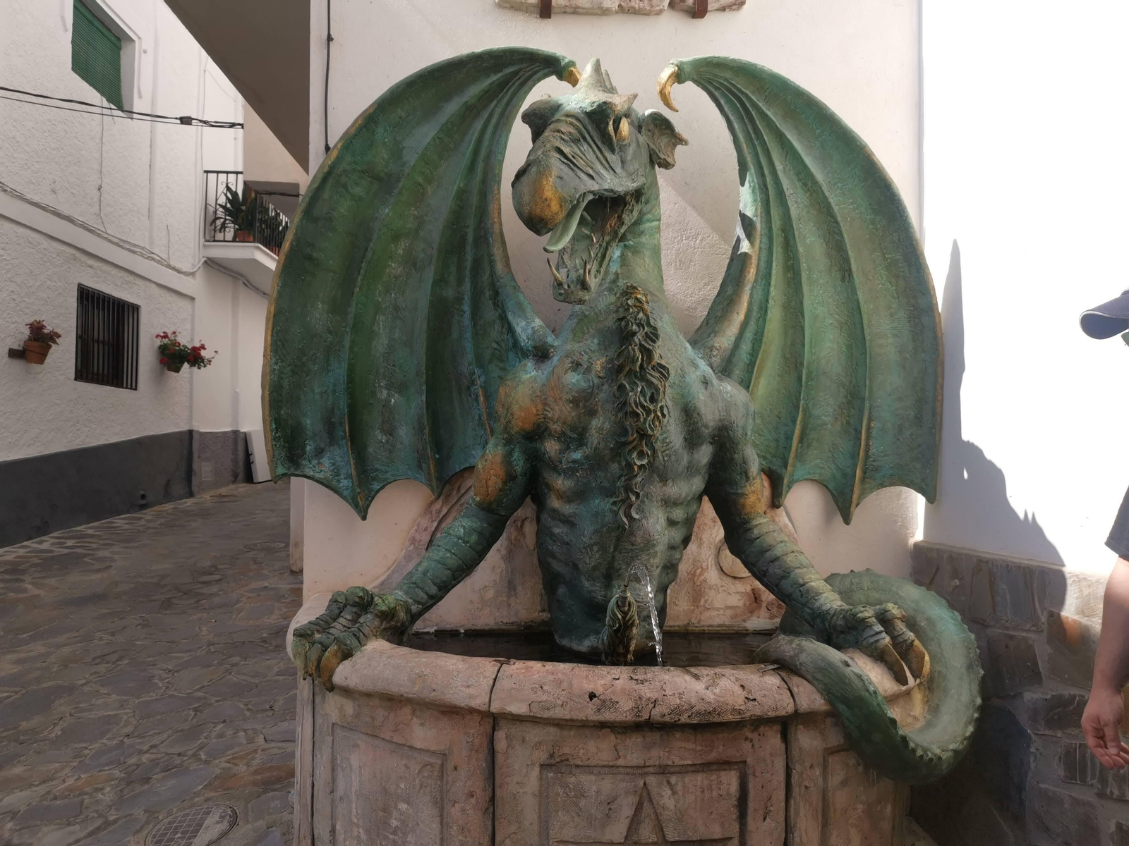 La Fuente del Dragón de la que dicen que si se bebe de su agua aumenta la fertilidad