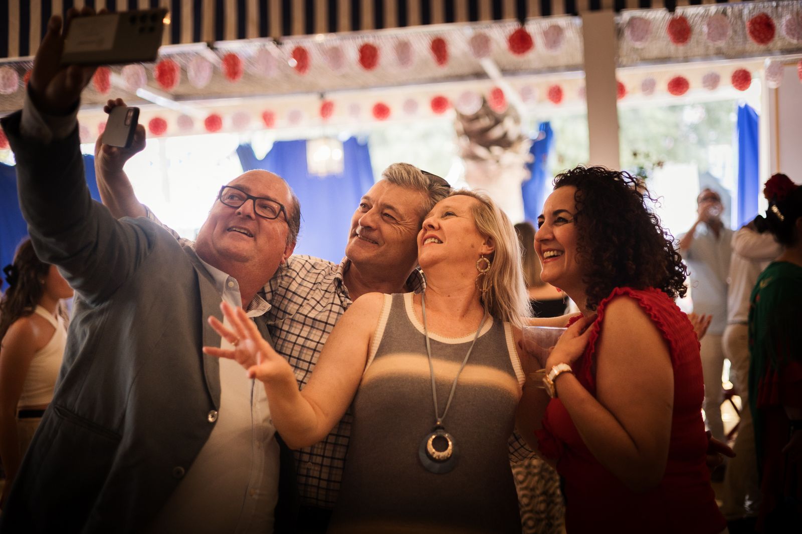 Calor y ambiente en el último día de la Feria de Jerez