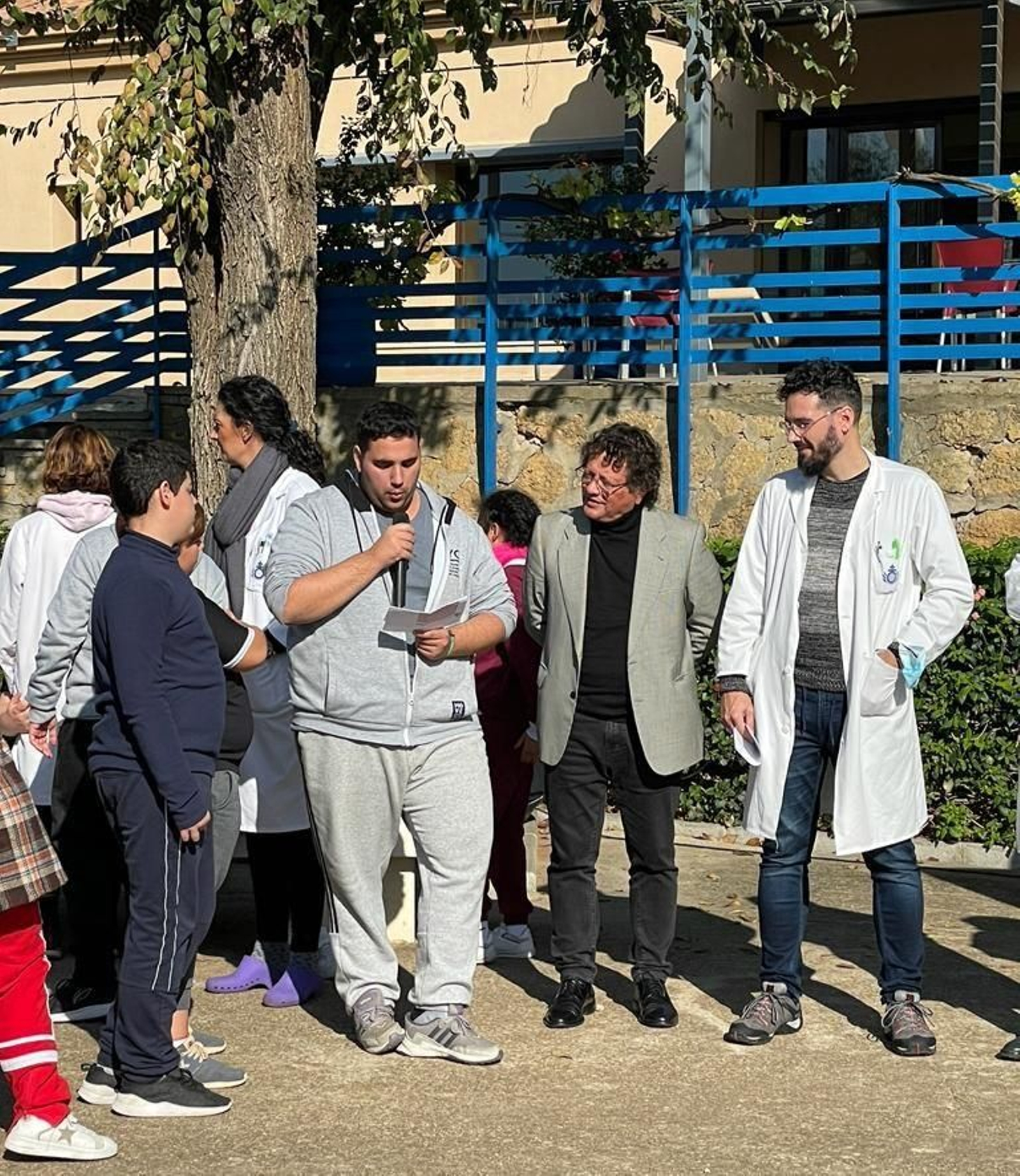 Lectura del manifiesto en Ciudad San Juan de Dios de Alcalá de Guadaíra.