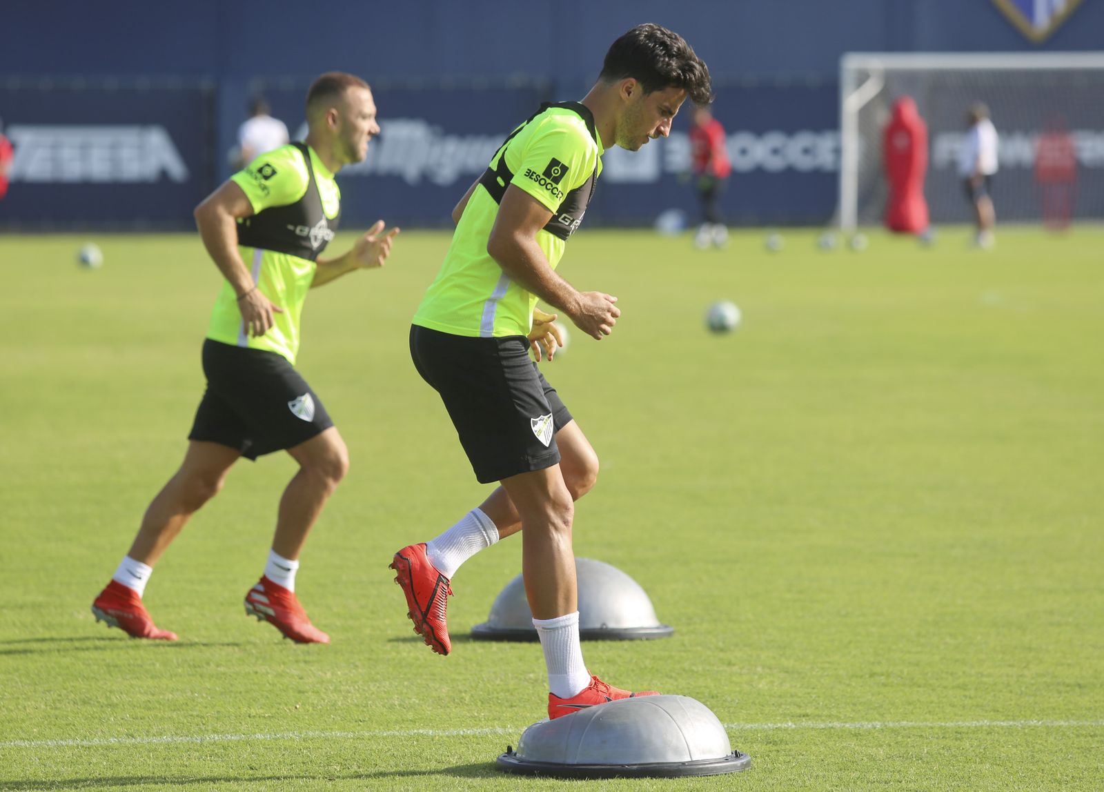 Las fotos del entrenamiento del Málaga en el Anexo de La Rosaleda